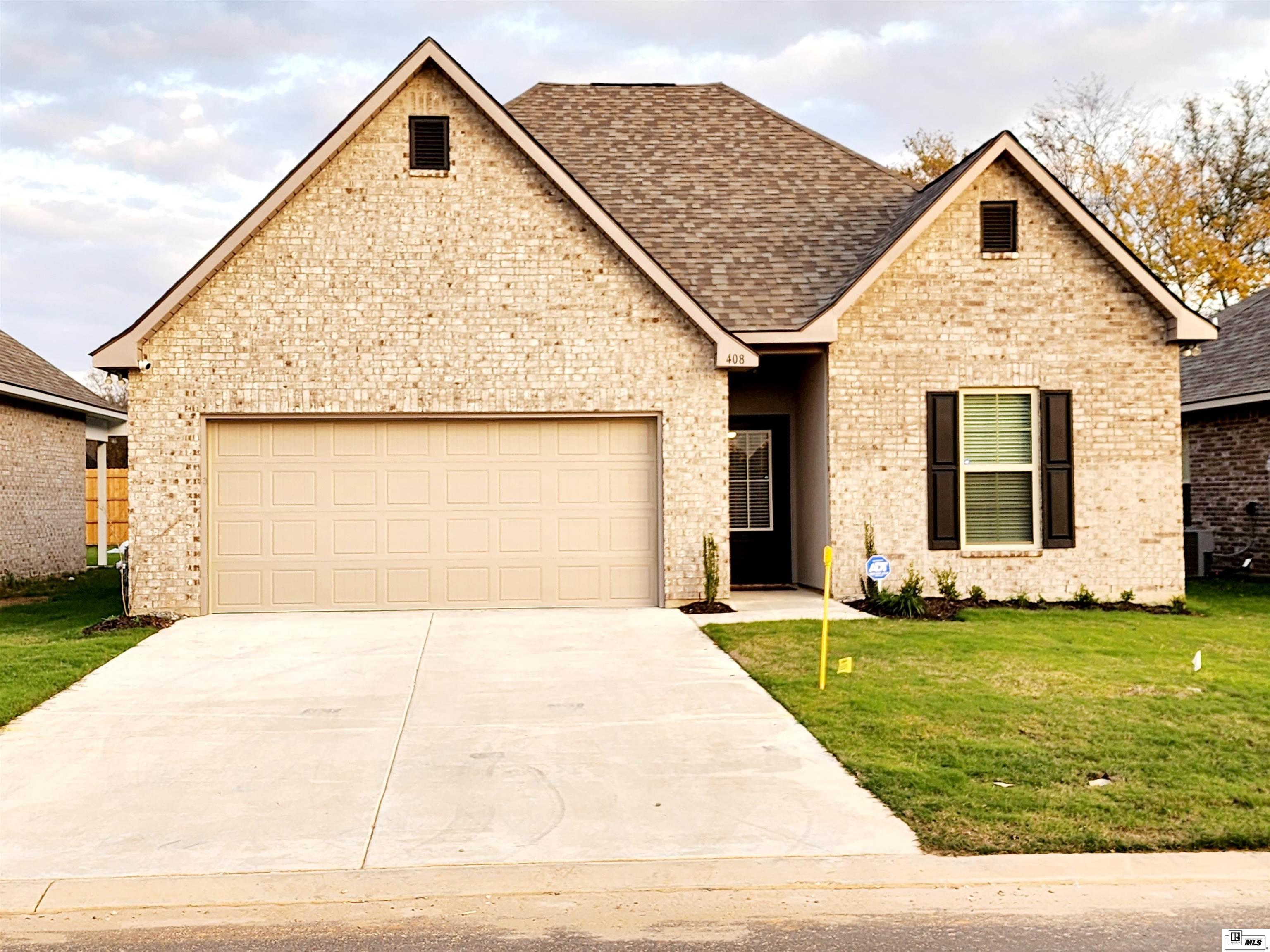408 Magnolia Pointe Place