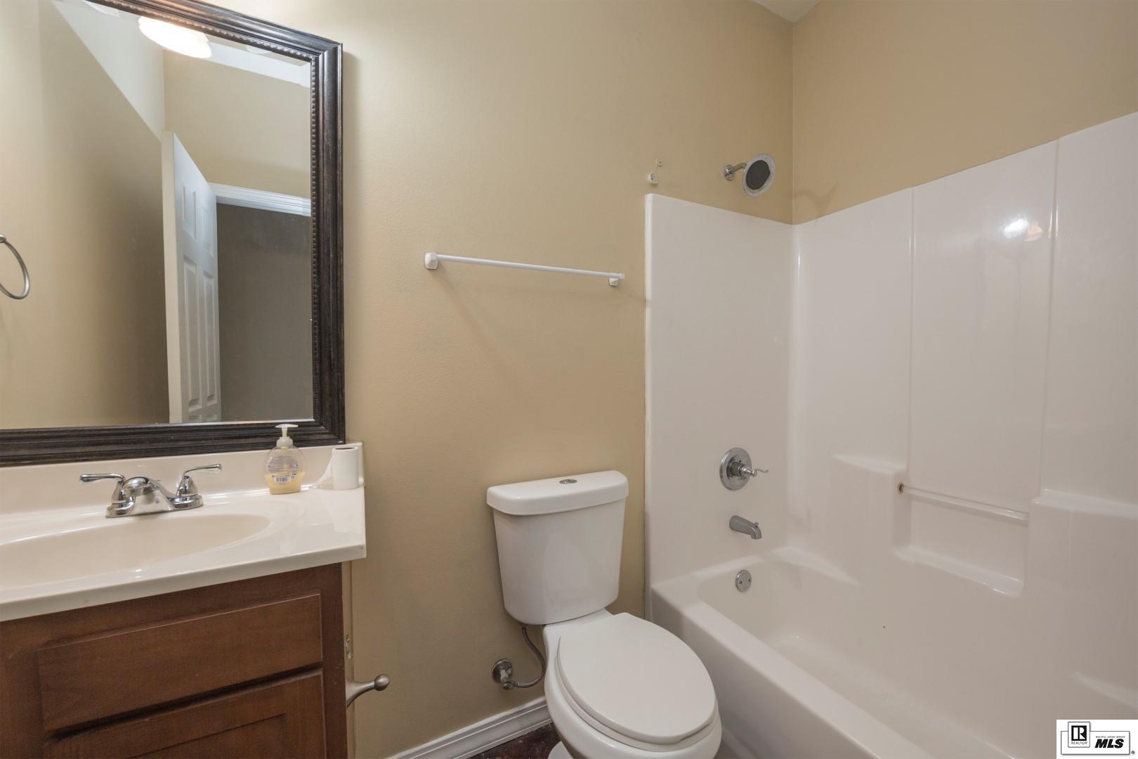 112, 114,116 Flagstone Drive