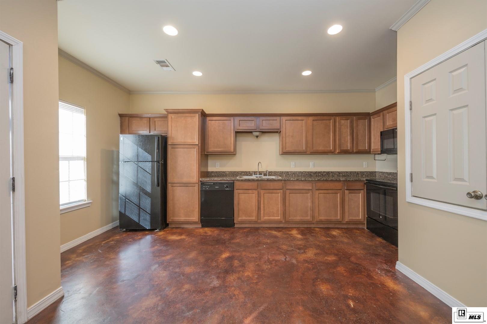 112, 114,116 Flagstone Drive