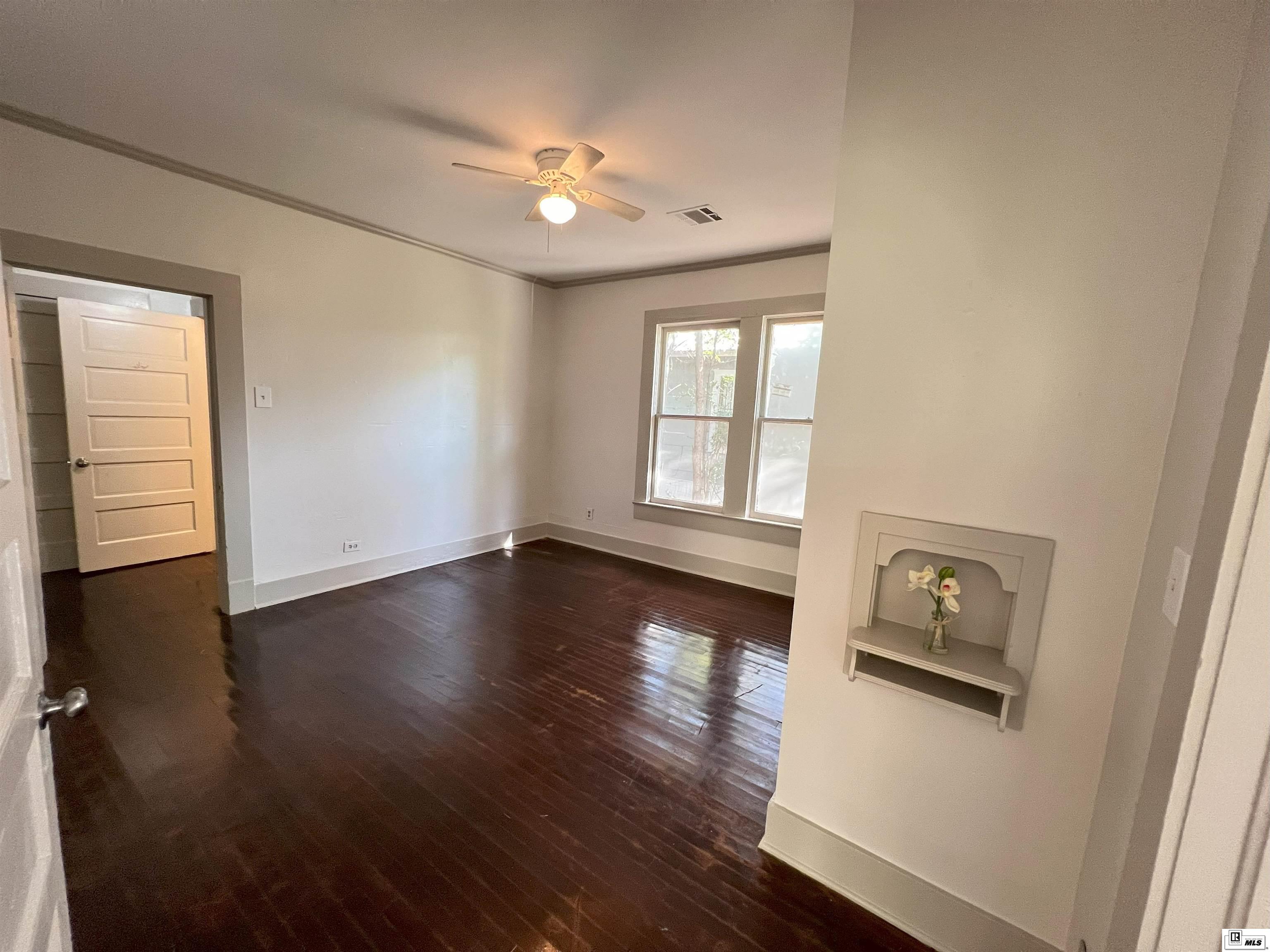 210 6th  Street
