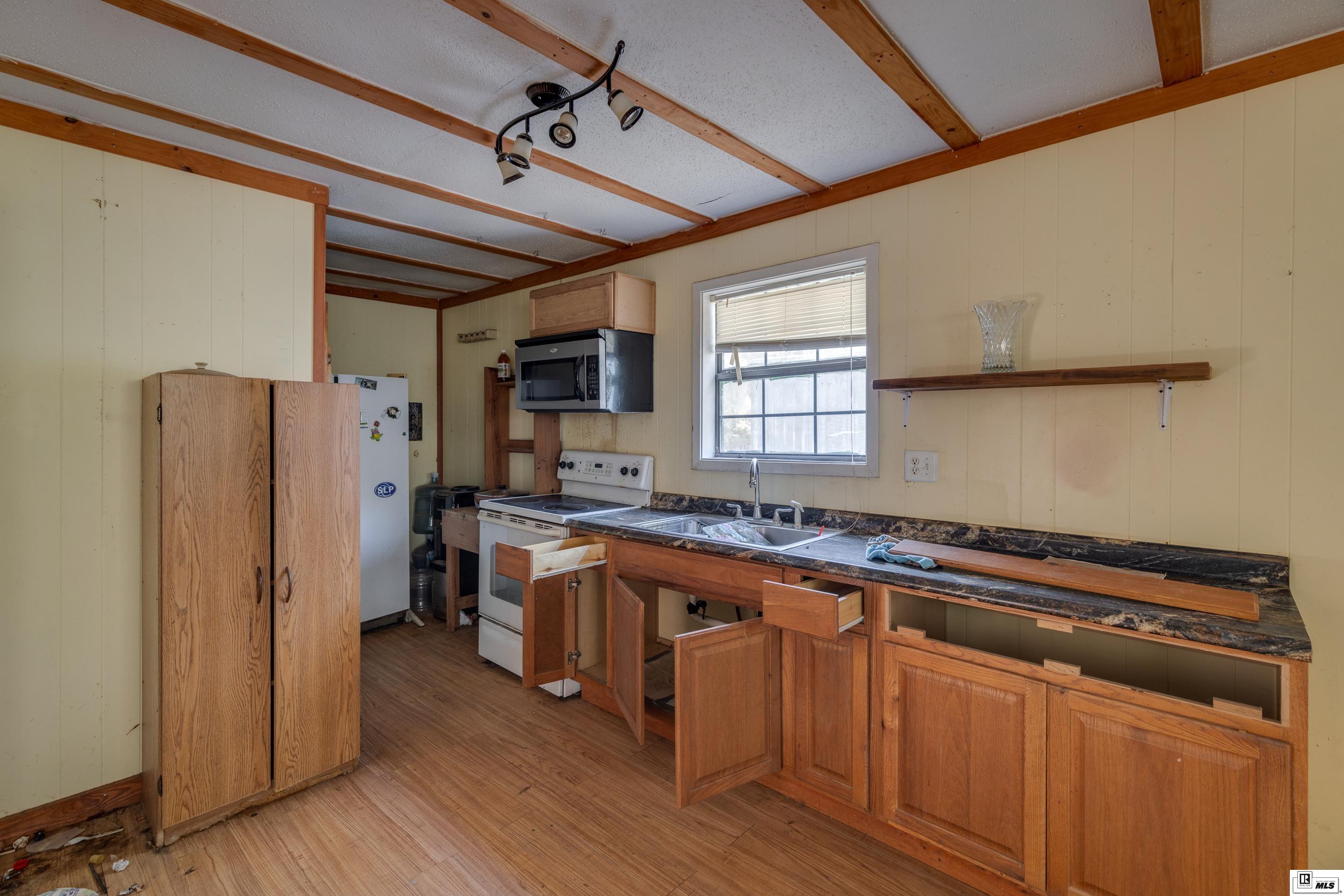 2228 Philpot Road