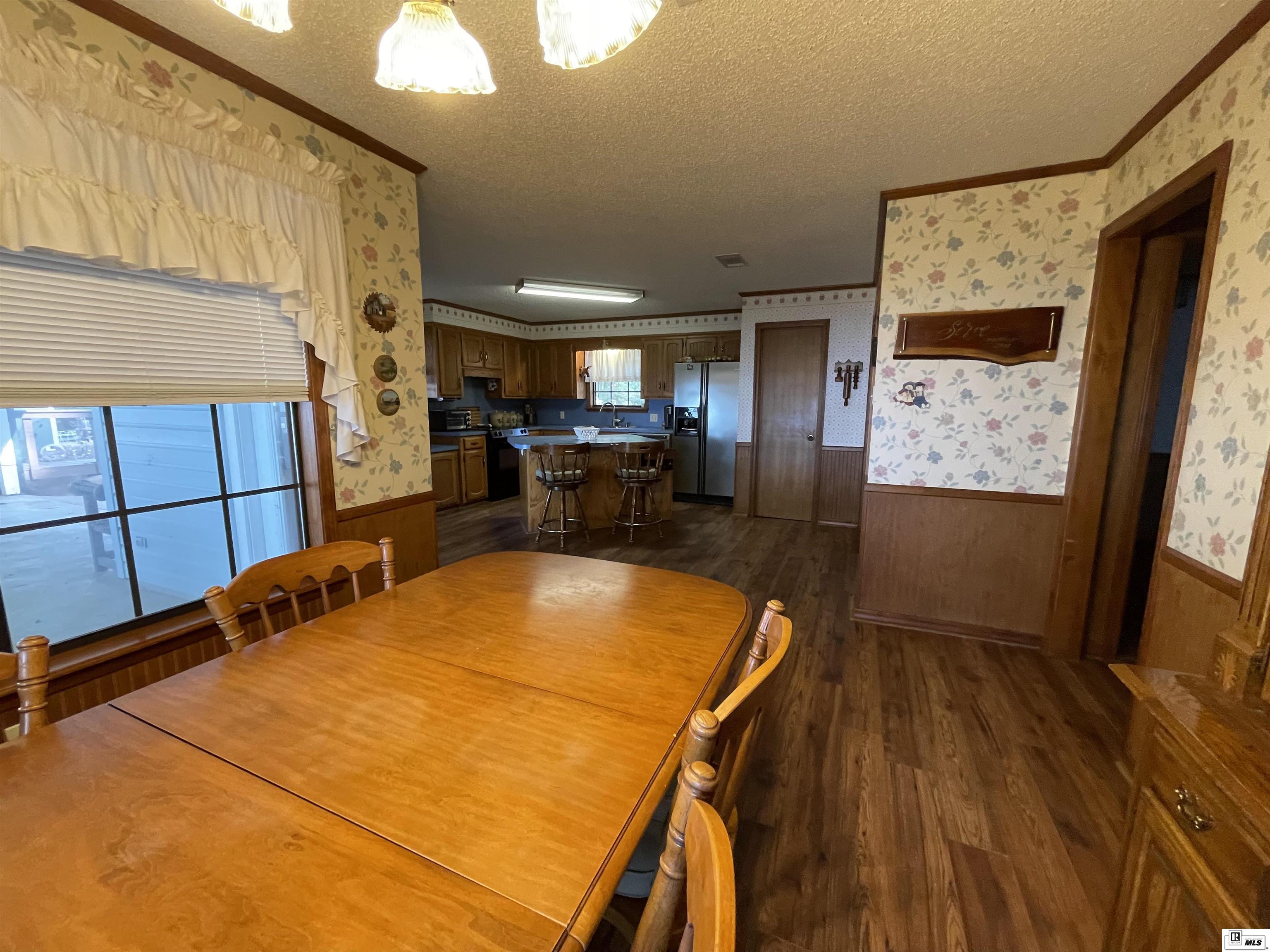 1022 Featherston Road