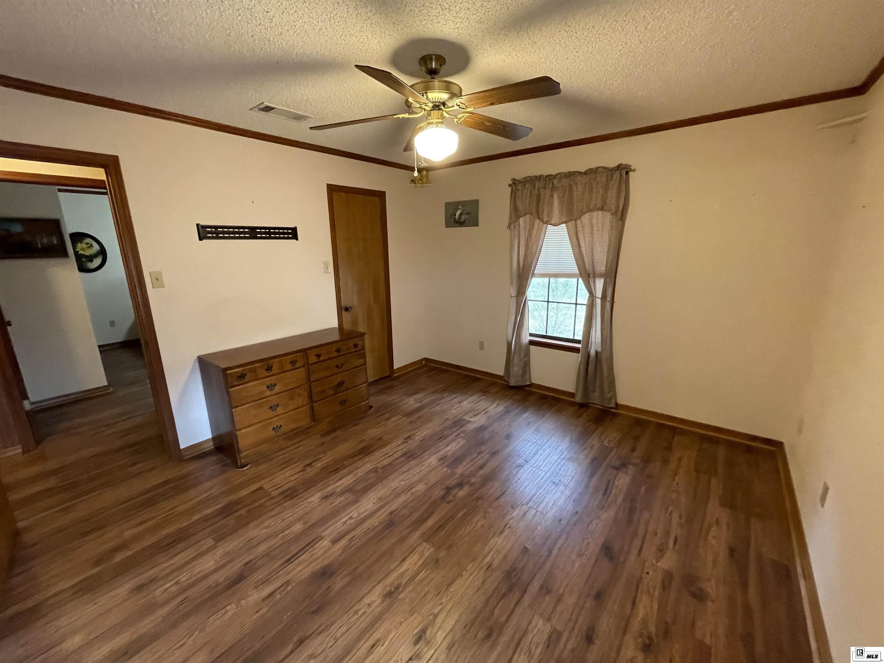1022 Featherston Road