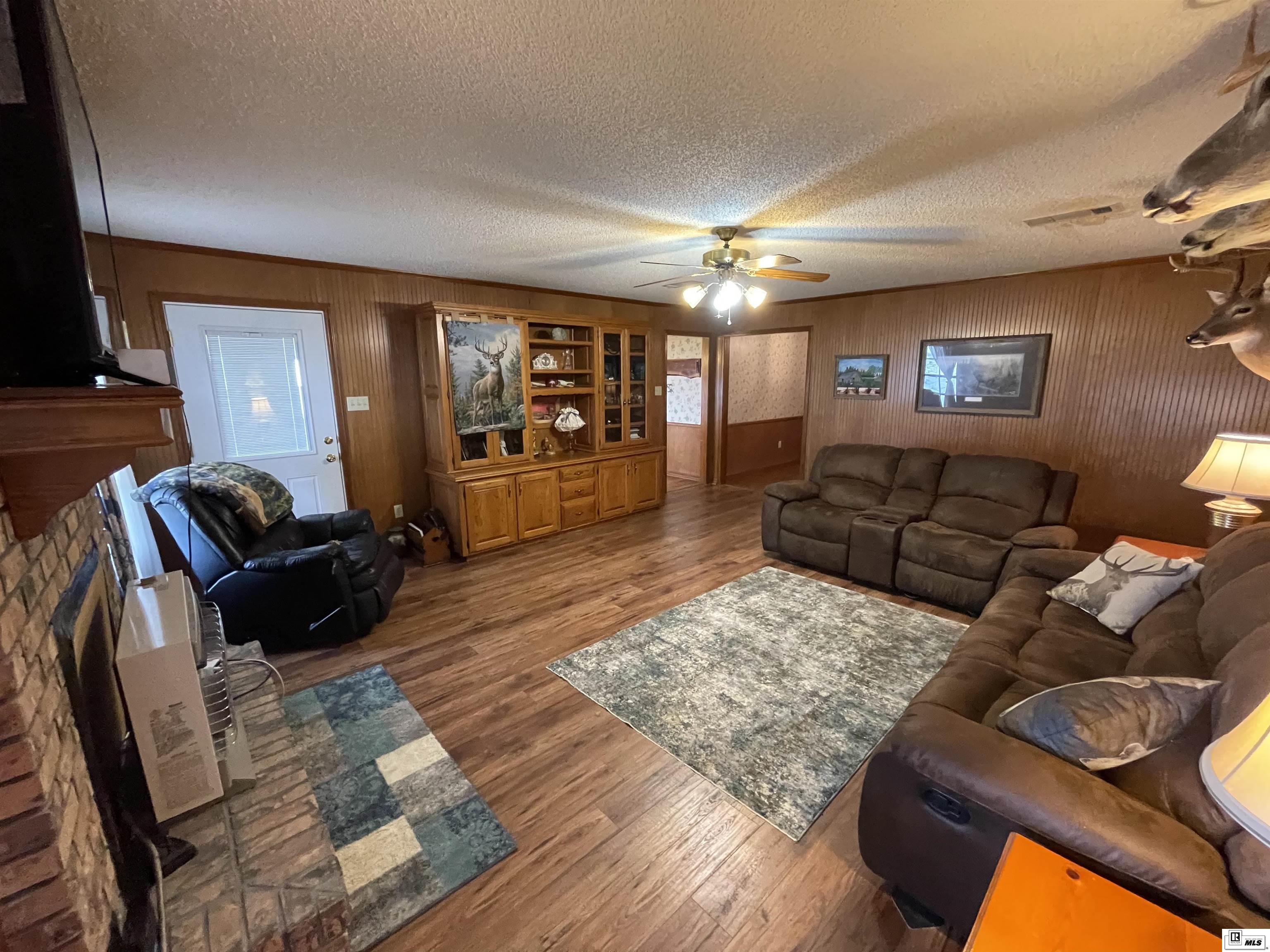 1022 Featherston Road