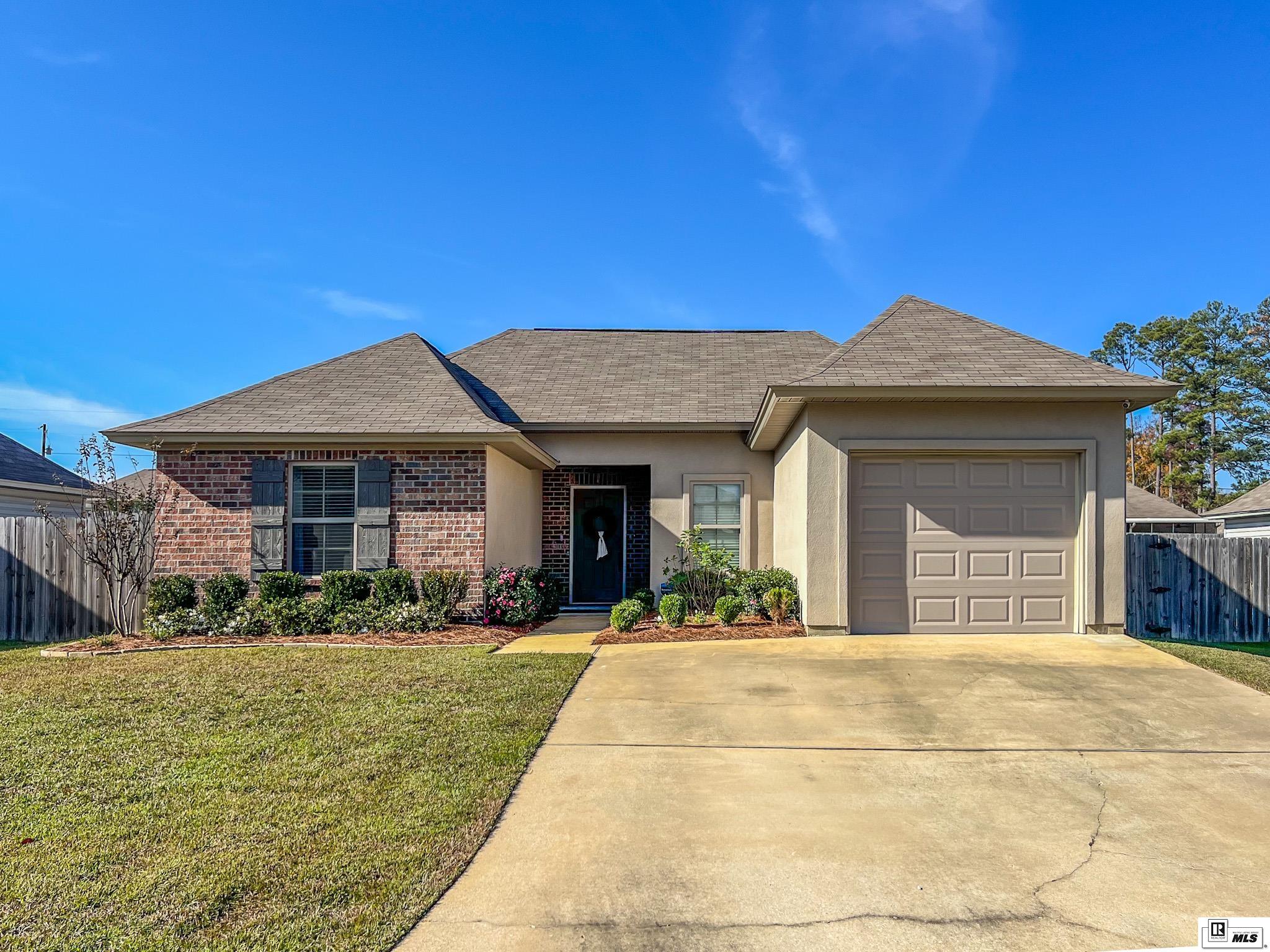 106 Carriage Hills Drive