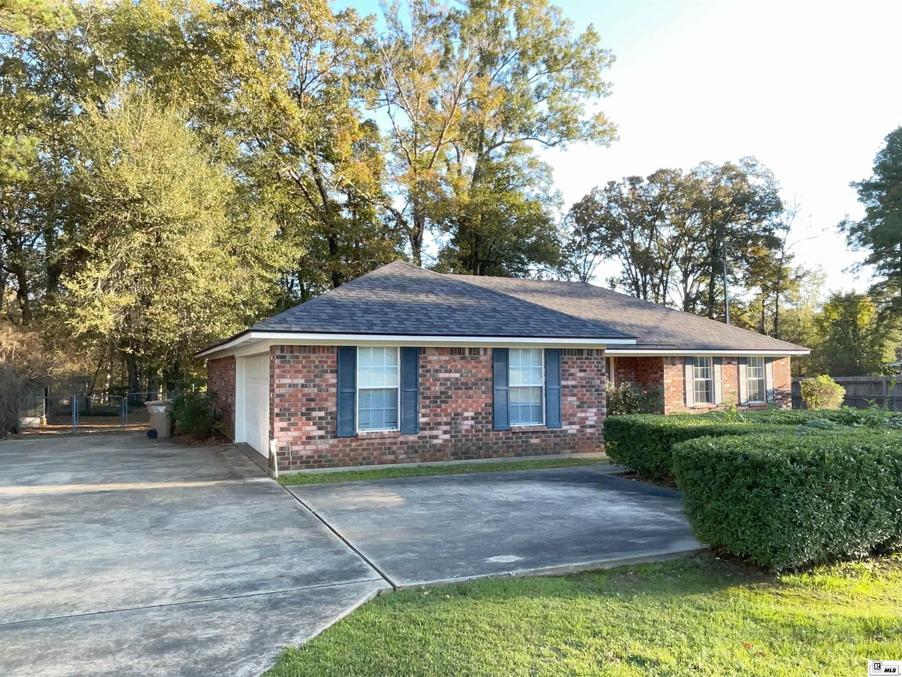 1426 La Highway 139