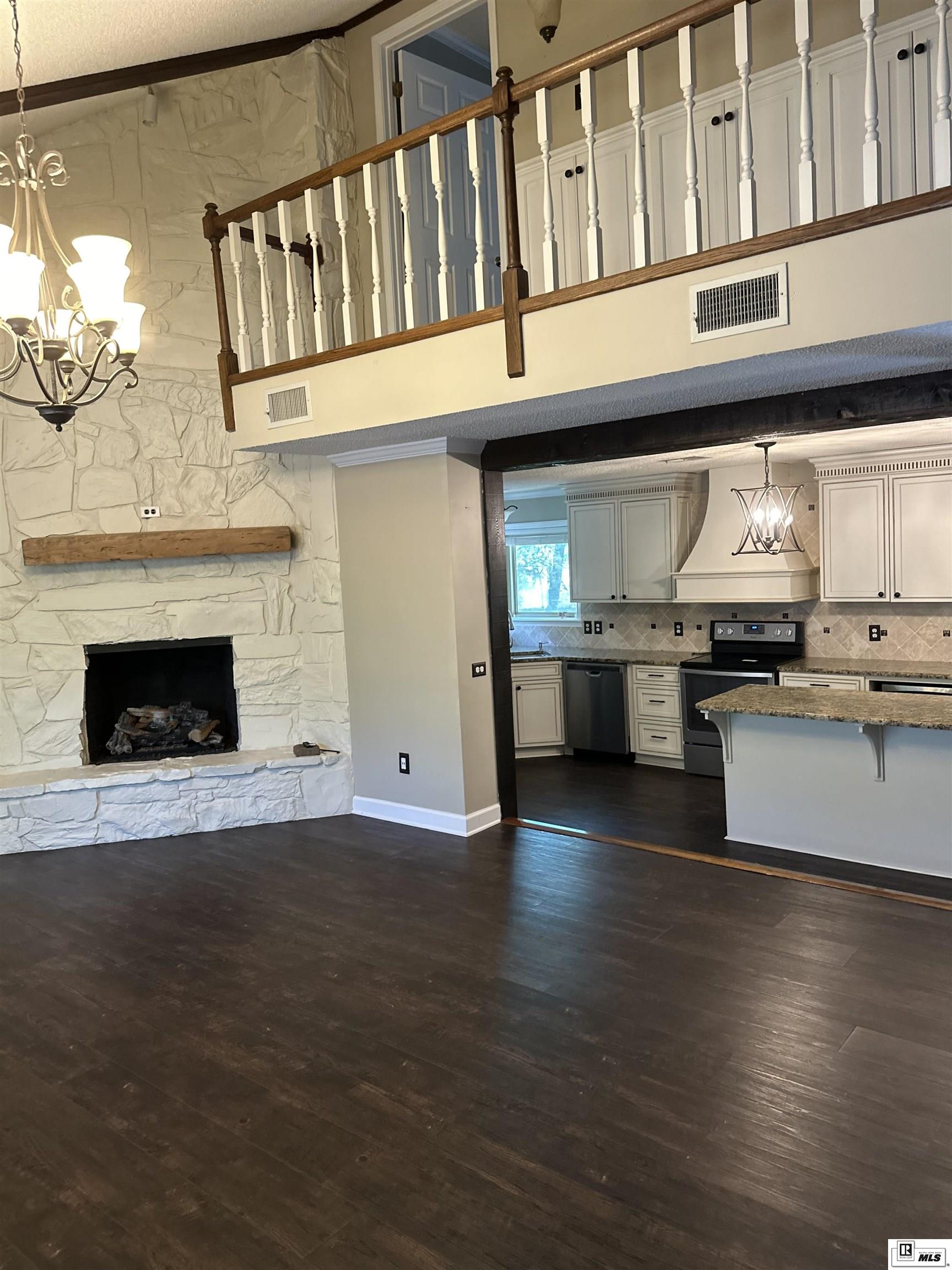 175 Turtle Creek Road