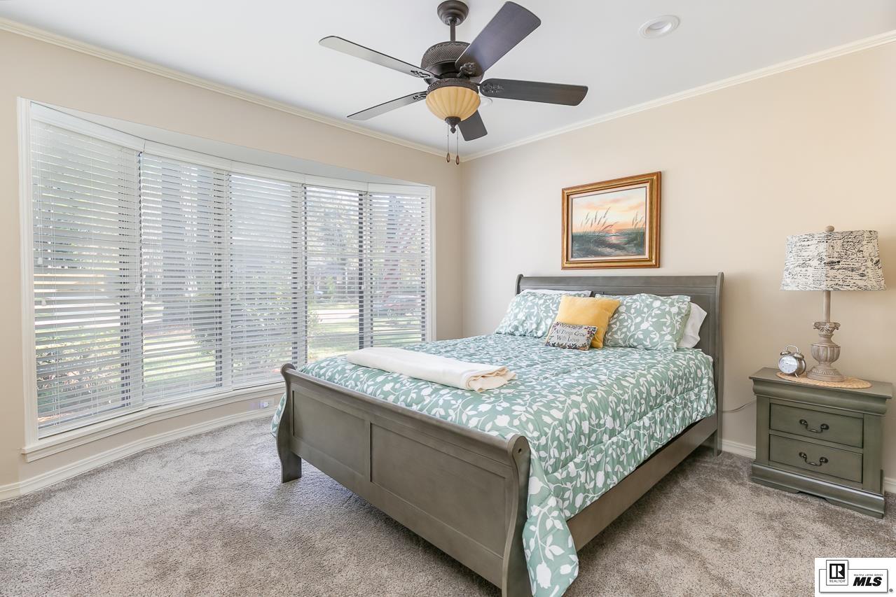 2611 Foxxwood Drive
