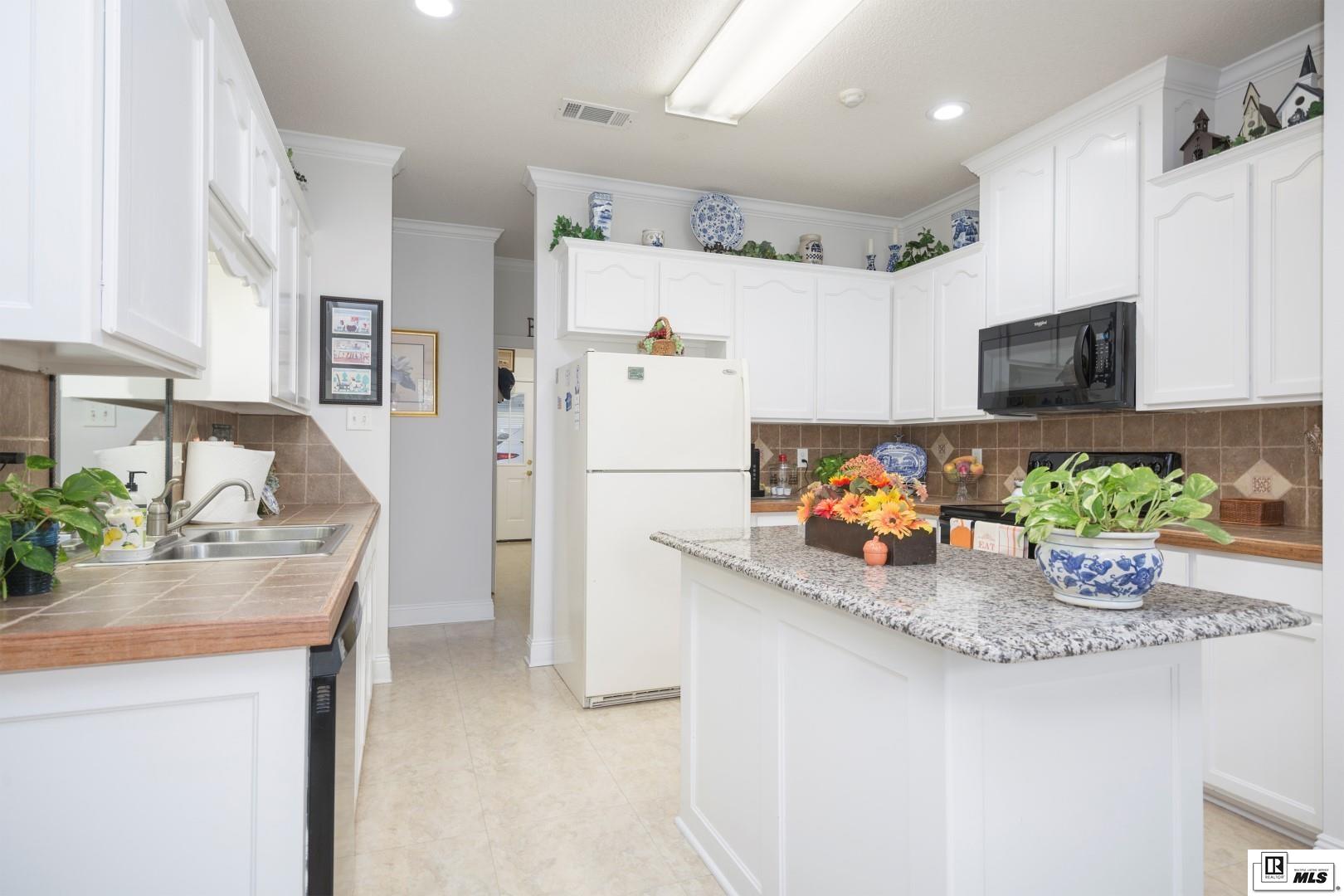 101 Ginkgo Drive
