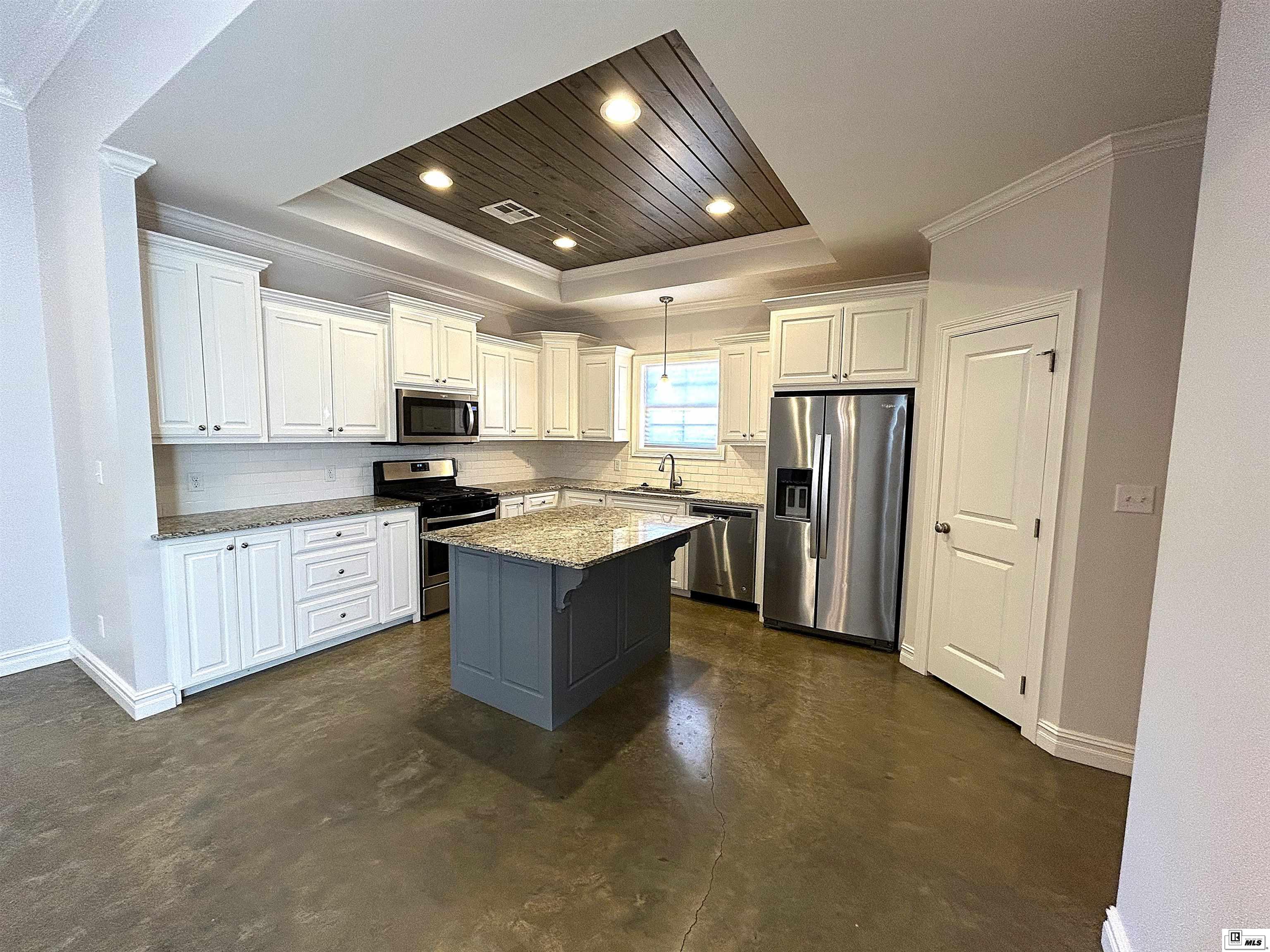 115 Buck Meadow