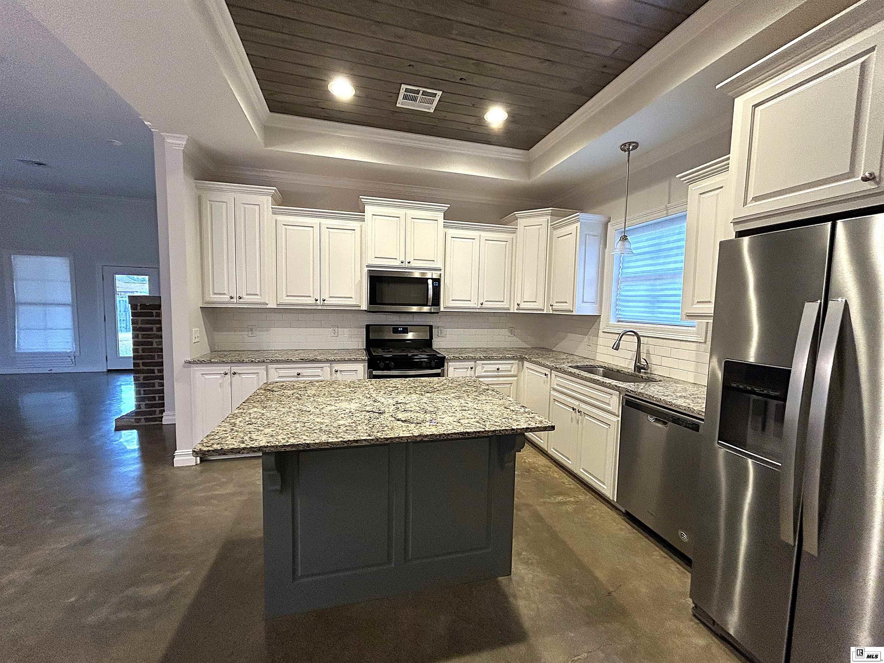 115 Buck Meadow