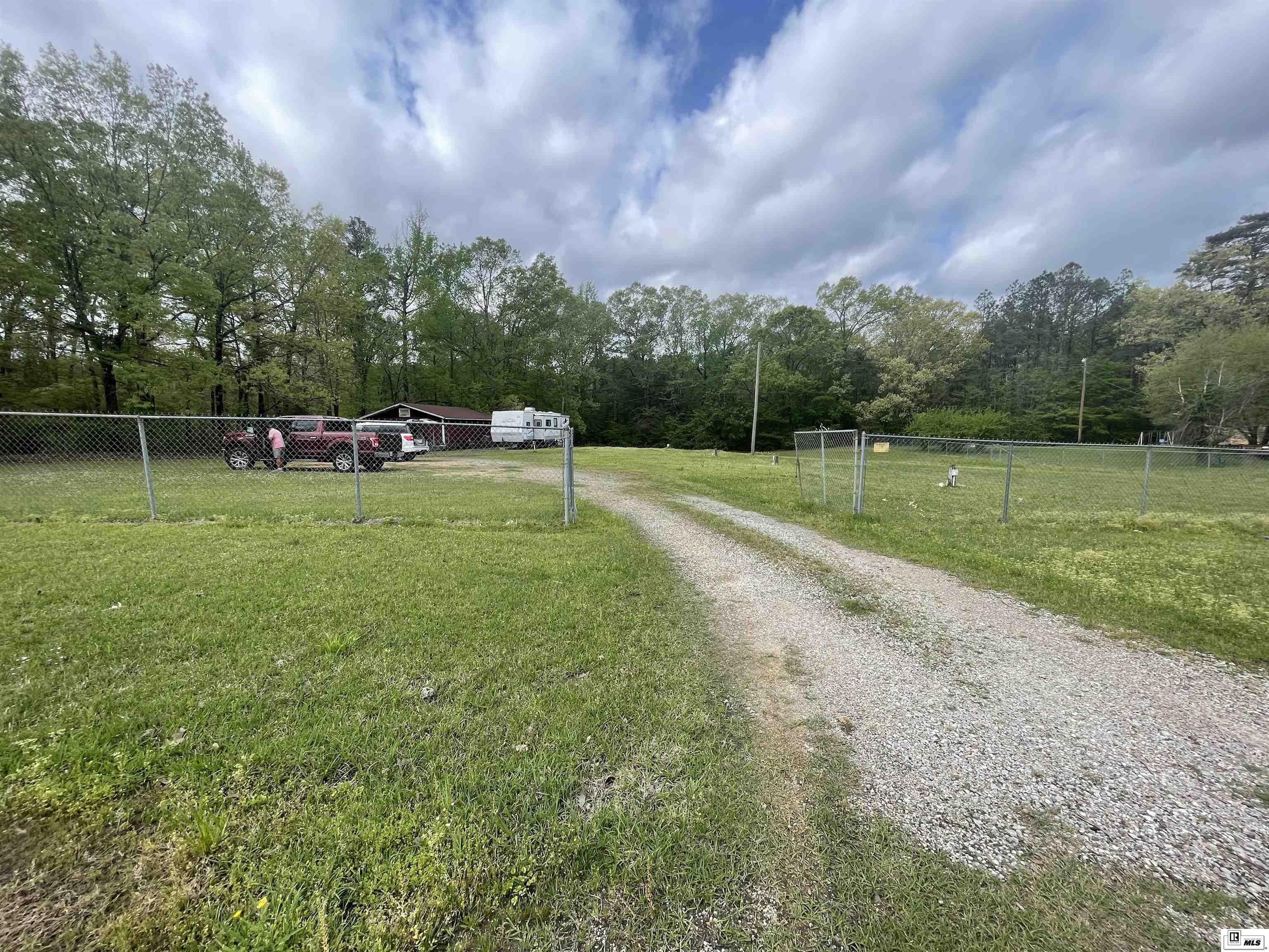 Photo of 9295 HIGHWAY 4, Grayson, LA 71418
