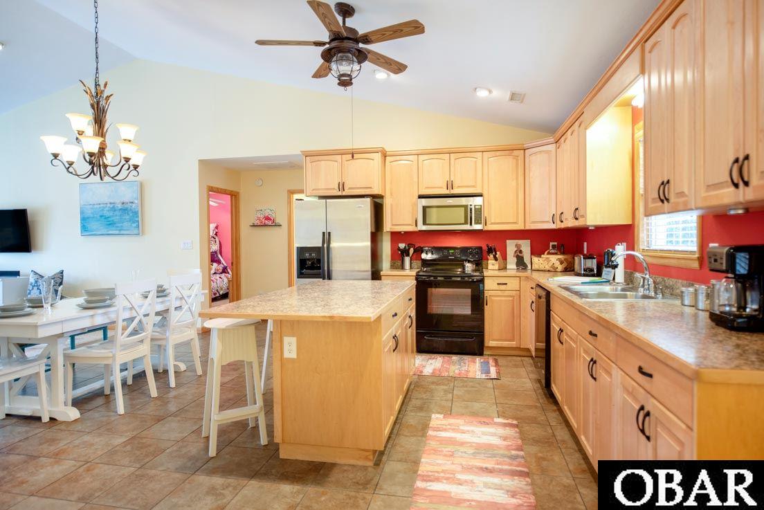 1708 Upper Dune Road, Kill Devil Hills, NC 27948, 4 Bedrooms Bedrooms, ,3 BathroomsBathrooms,Residential,For sale,Upper Dune Road,103816
