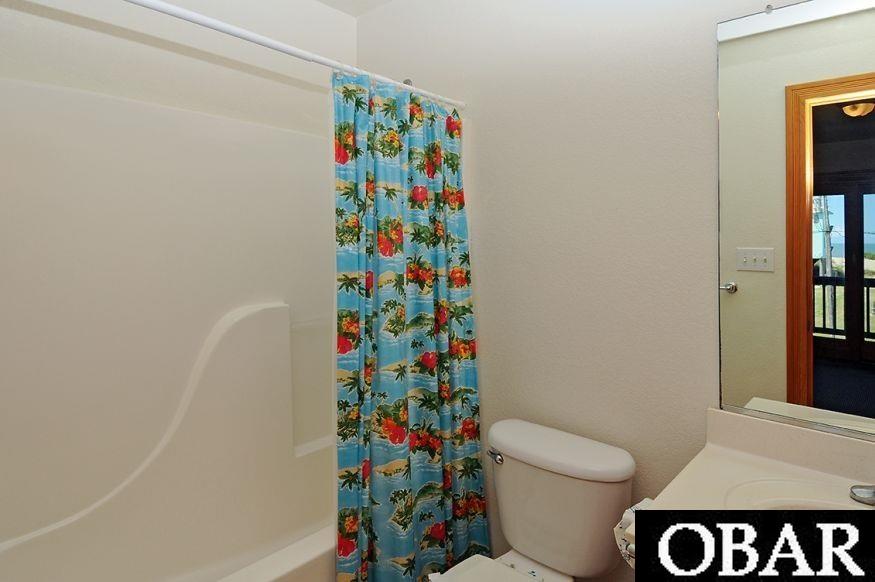 24247 South Shore Drive, Rodanthe, NC 27968, 7 Bedrooms Bedrooms, ,6 BathroomsBathrooms,Residential,For sale,South Shore Drive,106345