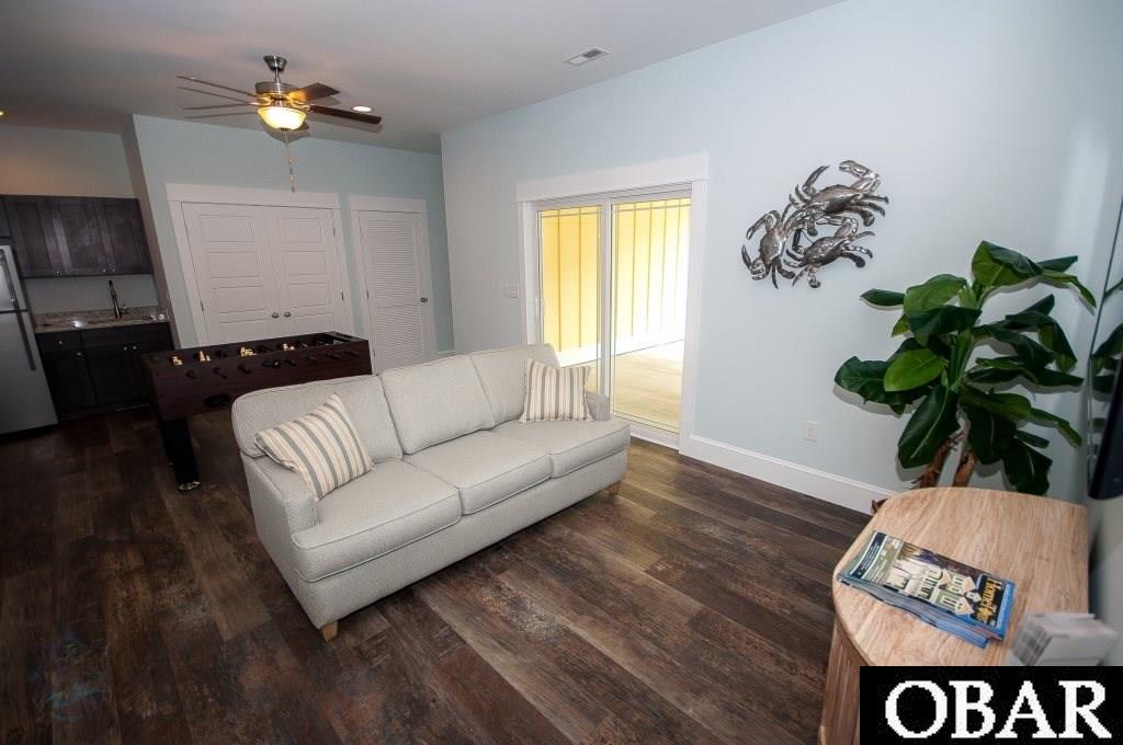 1090 Keepers Way, Corolla, NC 27927, 4 Bedrooms Bedrooms, ,4 BathroomsBathrooms,Residential,For sale,Keepers Way,108376