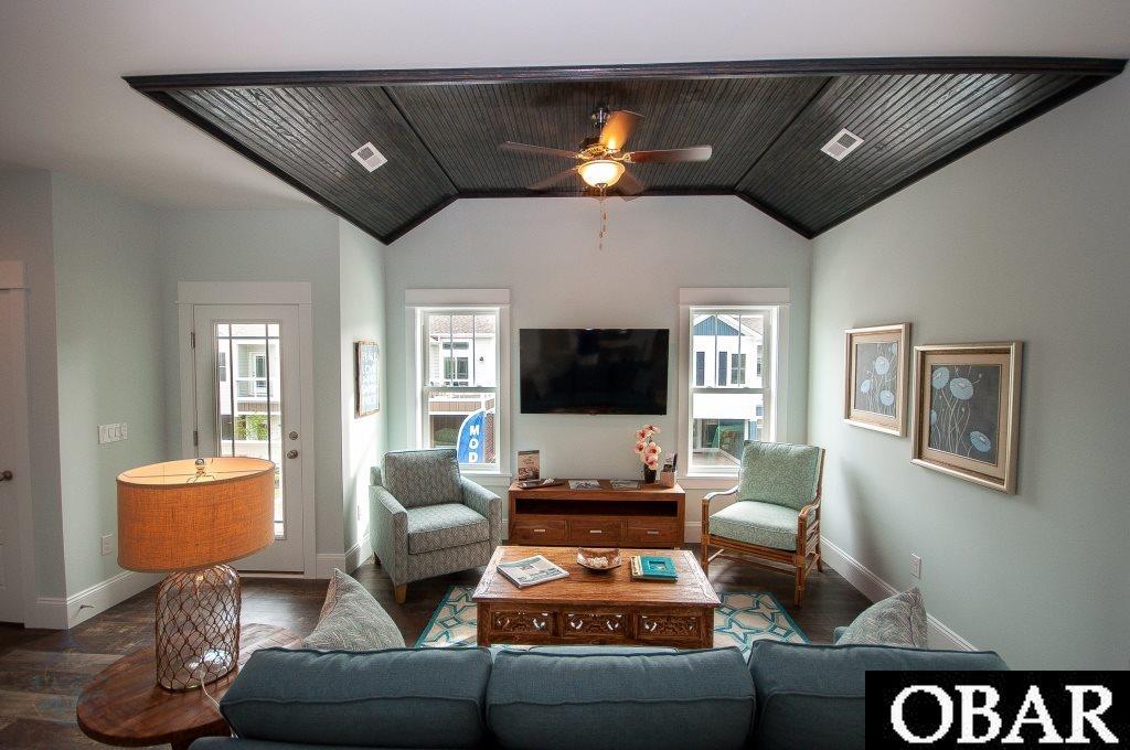 1090 Keepers Way, Corolla, NC 27927, 4 Bedrooms Bedrooms, ,4 BathroomsBathrooms,Residential,For sale,Keepers Way,108376