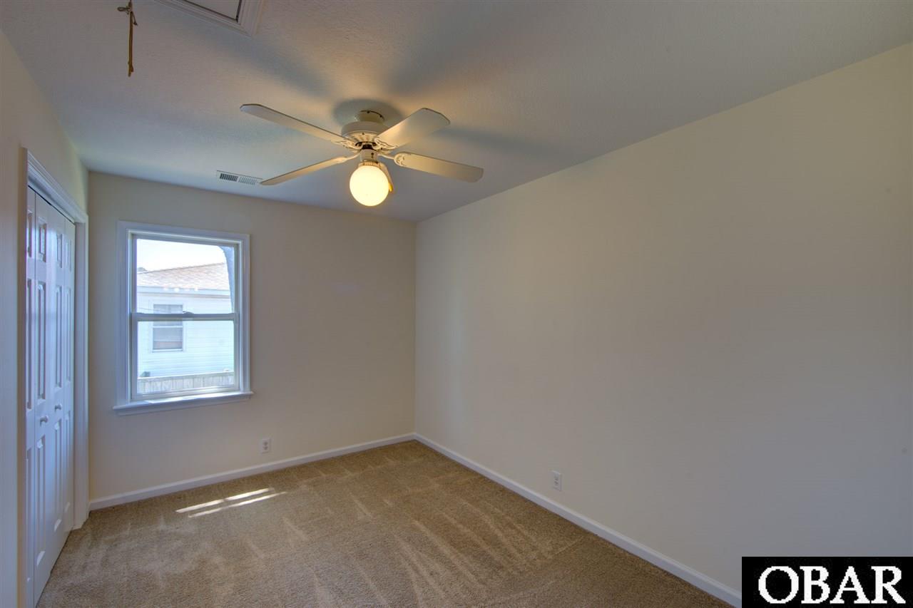 451 Harbour View Drive, Kill Devil Hills, NC 27948, 3 Bedrooms Bedrooms, ,2 BathroomsBathrooms,Residential,For sale,Harbour View Drive,109167