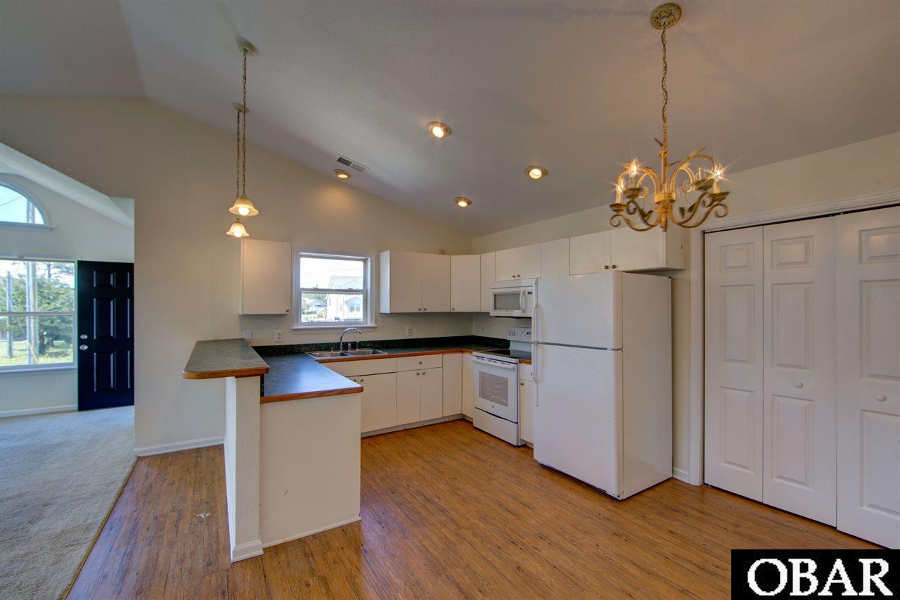 451 Harbour View Drive, Kill Devil Hills, NC 27948, 3 Bedrooms Bedrooms, ,2 BathroomsBathrooms,Residential,For sale,Harbour View Drive,109167