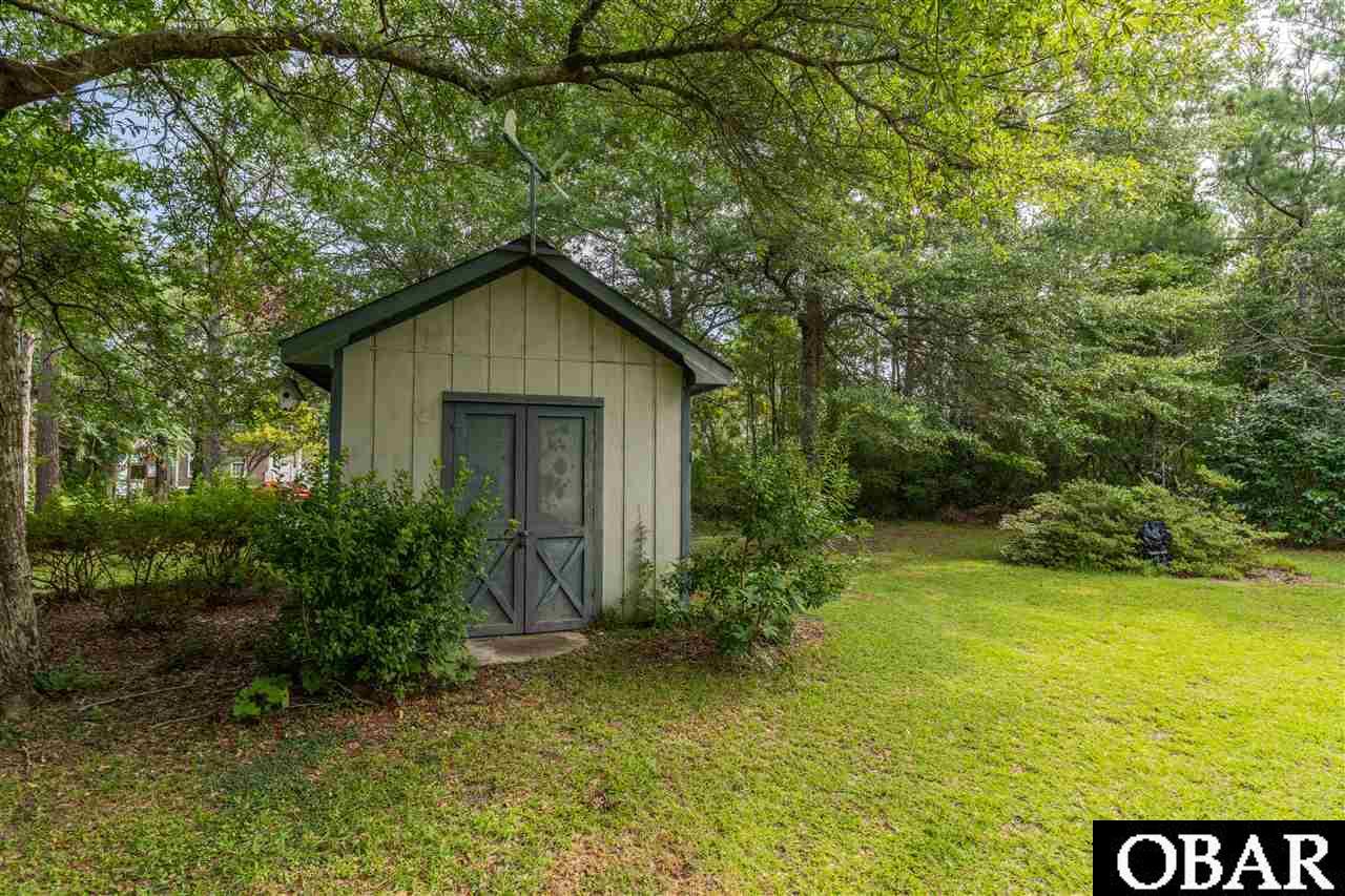 125 Cedrow Avenue, Manteo, NC 27954, 3 Bedrooms Bedrooms, ,2 BathroomsBathrooms,Residential,For sale,Cedrow Avenue,110659