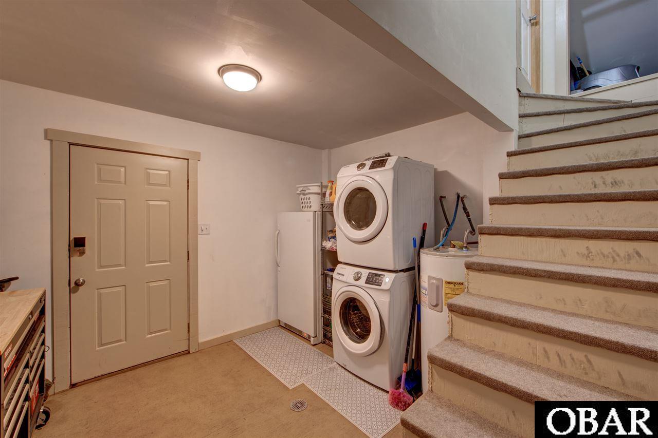 202 Sir Walter Raleigh Drive, Kill Devil Hills, NC 27948, 3 Bedrooms Bedrooms, ,2 BathroomsBathrooms,Residential,For sale,Sir Walter Raleigh Drive,112196