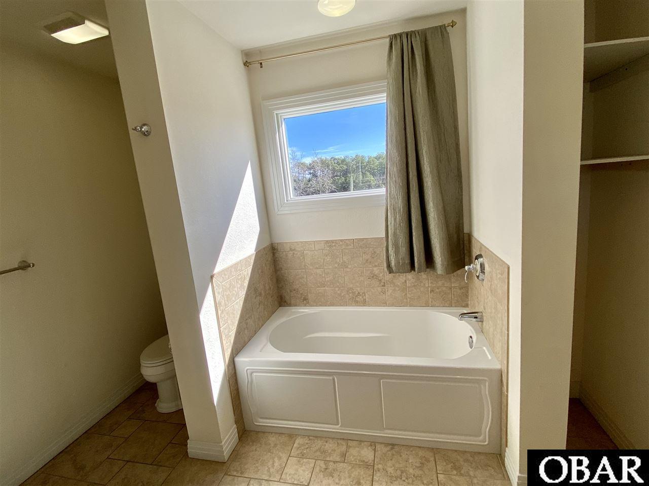 1330 Devonshire Road, Kill Devil Hills, NC 27948, 3 Bedrooms Bedrooms, ,2 BathroomsBathrooms,Residential,For sale,Devonshire Road,112754