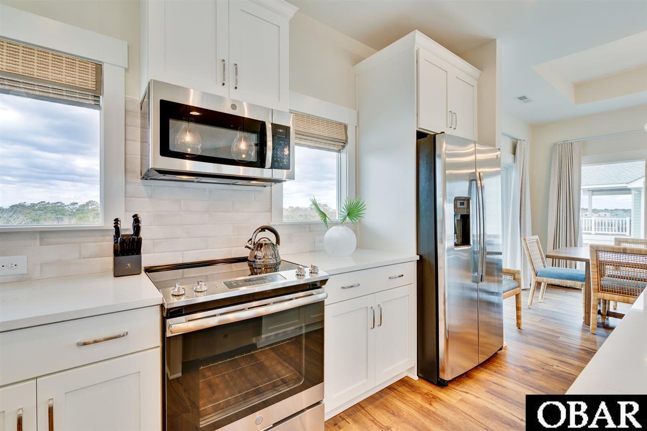 986 Harbor View, Corolla, NC 27927, 6 Bedrooms Bedrooms, ,5 BathroomsBathrooms,Residential,For sale,Harbor View,112806