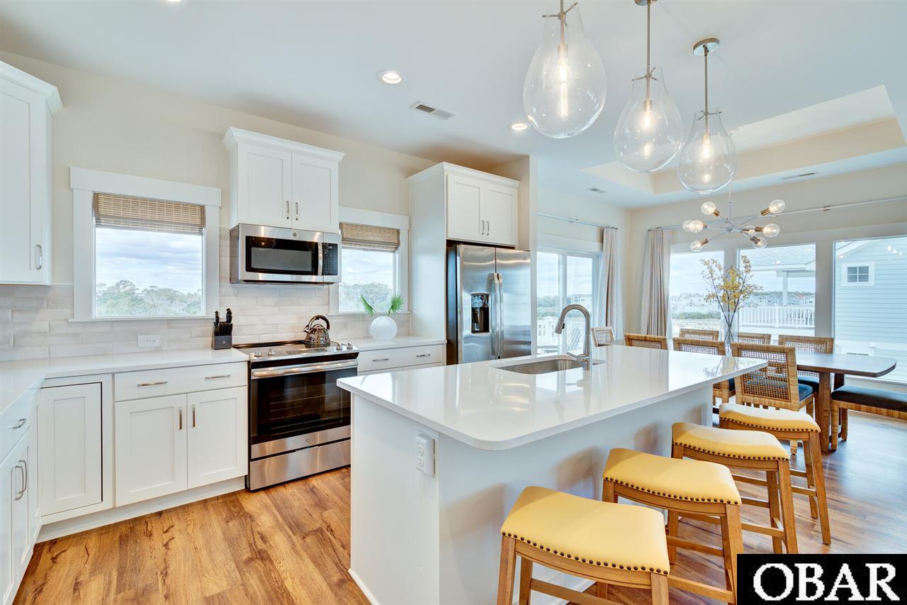 986 Harbor View, Corolla, NC 27927, 6 Bedrooms Bedrooms, ,5 BathroomsBathrooms,Residential,For sale,Harbor View,112806