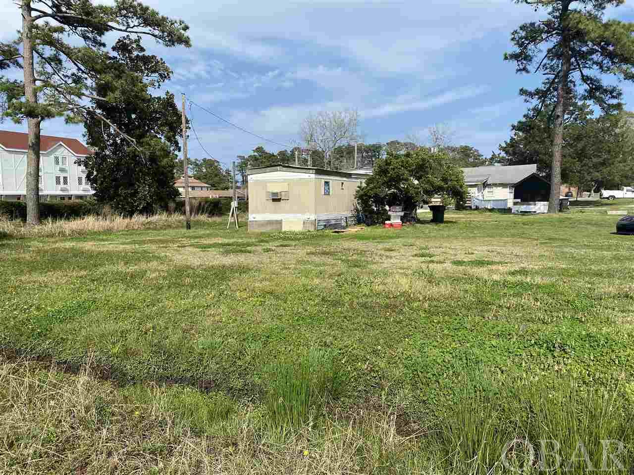 Lot is being leased by current tenant with mobile home.  Mobile home is not part of the sale.  You could continue to lease, if you wanted.  $275 trailer lot rental.