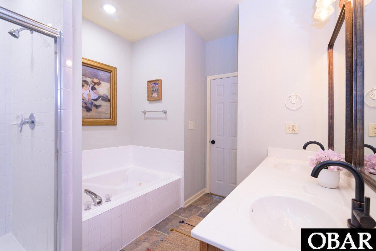 4310 Virginia Dare Trail, Nags Head, NC 27959, 6 Bedrooms Bedrooms, ,5 BathroomsBathrooms,Residential,For sale,Virginia Dare Trail,113944
