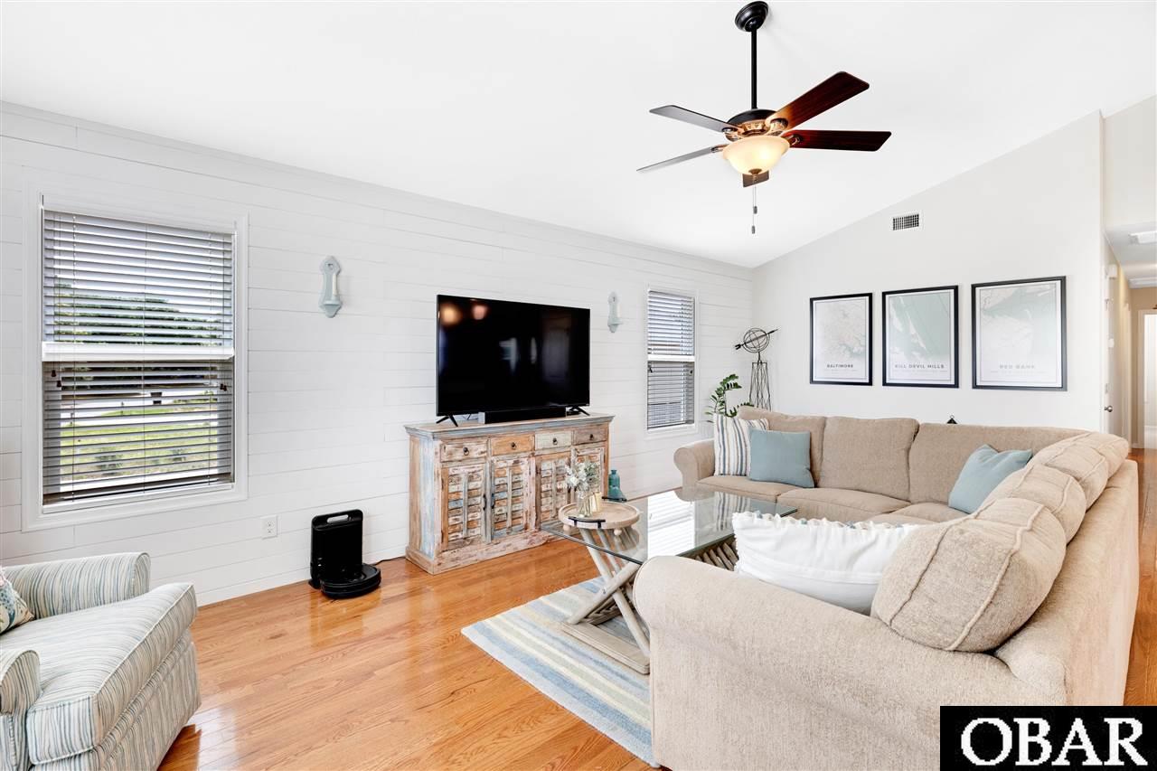 900 Ninth Avenue, Kill Devil Hills, NC 27948, 3 Bedrooms Bedrooms, ,2 BathroomsBathrooms,Residential,For sale,Ninth Avenue,114971