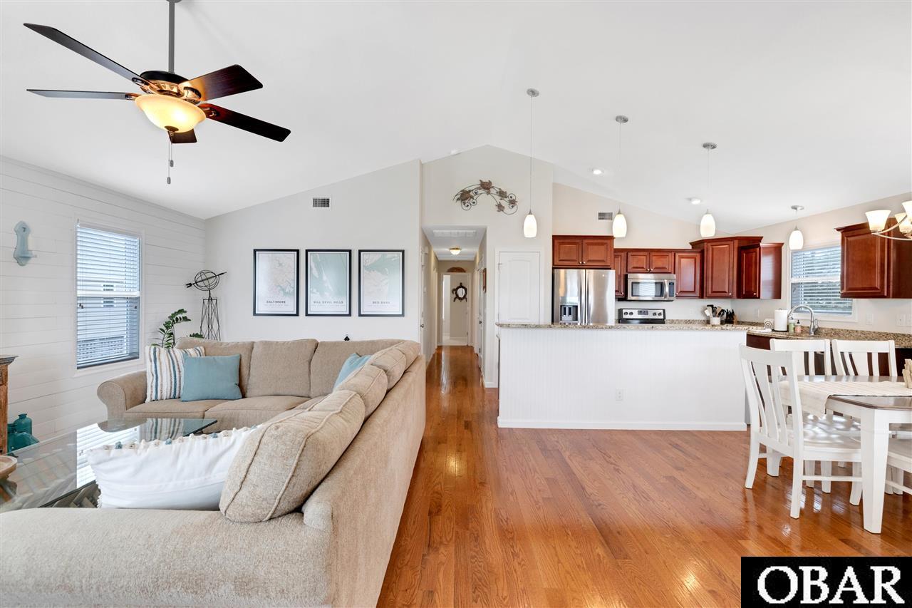 900 Ninth Avenue, Kill Devil Hills, NC 27948, 3 Bedrooms Bedrooms, ,2 BathroomsBathrooms,Residential,For sale,Ninth Avenue,114971