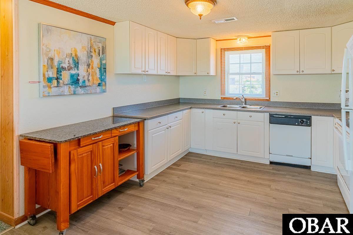 40303 Due East, Avon, NC 27915, 4 Bedrooms Bedrooms, ,3 BathroomsBathrooms,Residential,For sale,Due East,115377