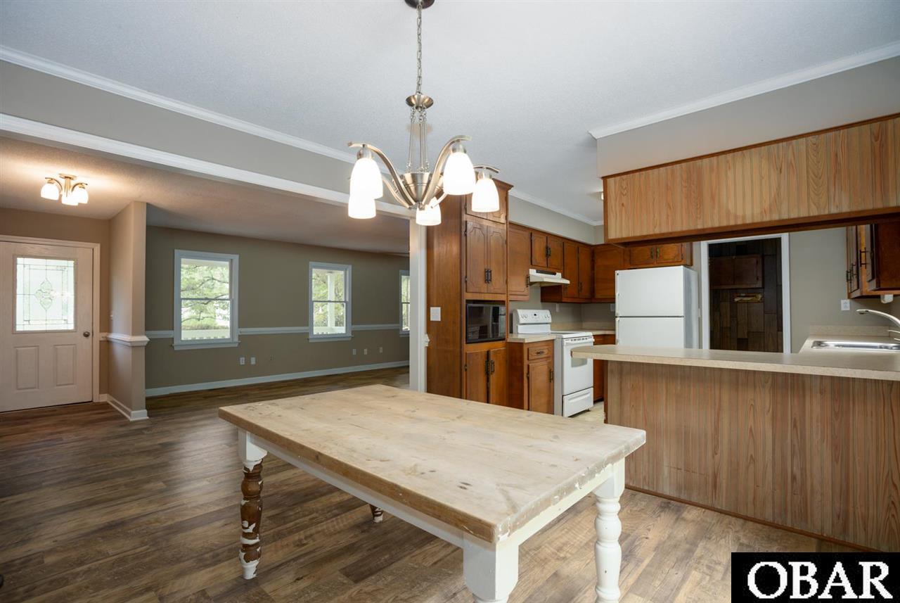 176 Langley Lane, Manteo, NC 27954, 3 Bedrooms Bedrooms, ,2 BathroomsBathrooms,Residential,For sale,Langley Lane,115626