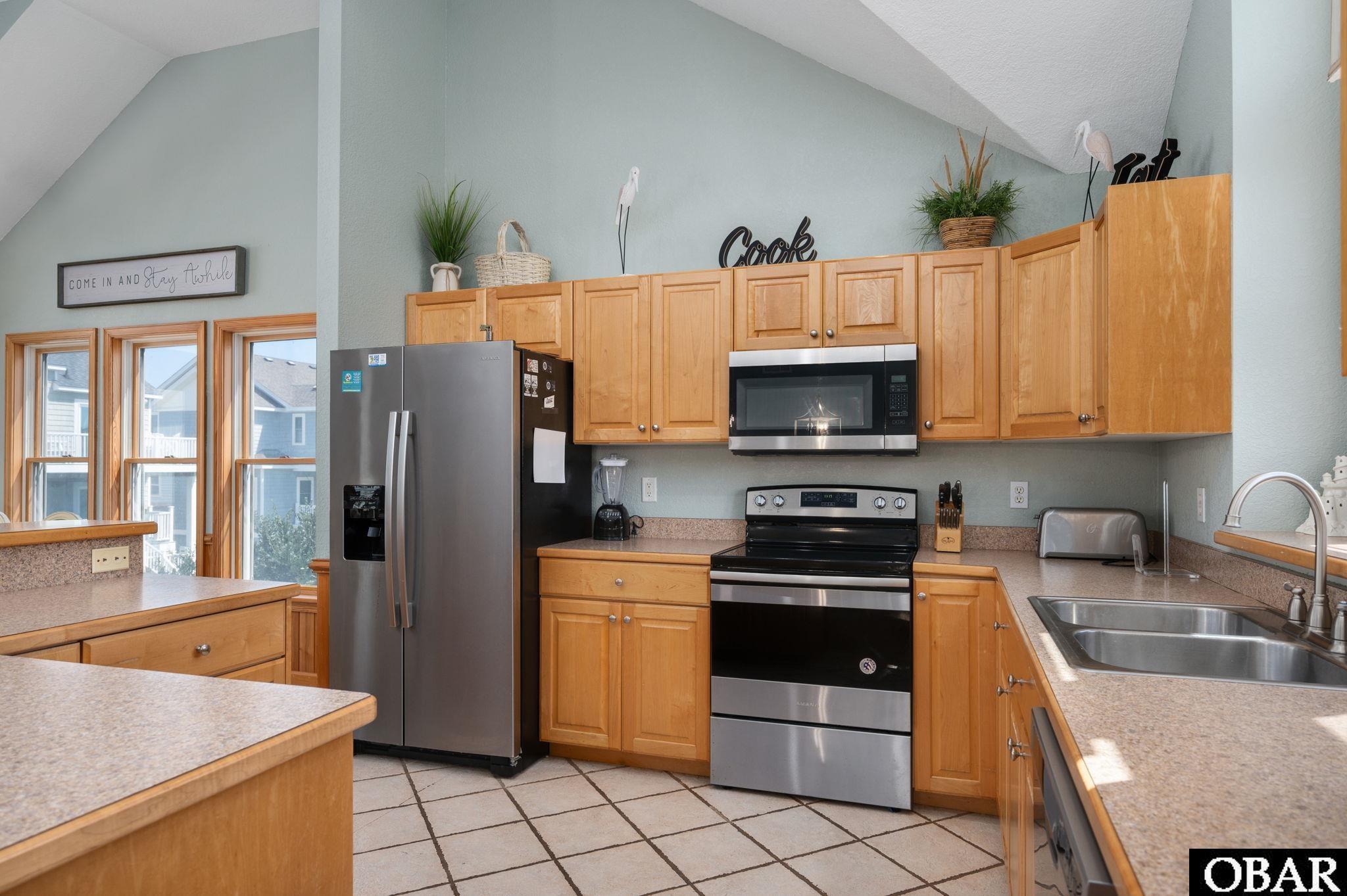 627 Wave Arch, Corolla, NC 27927, 7 Bedrooms Bedrooms, ,4 BathroomsBathrooms,Residential,For sale,Wave Arch,115862