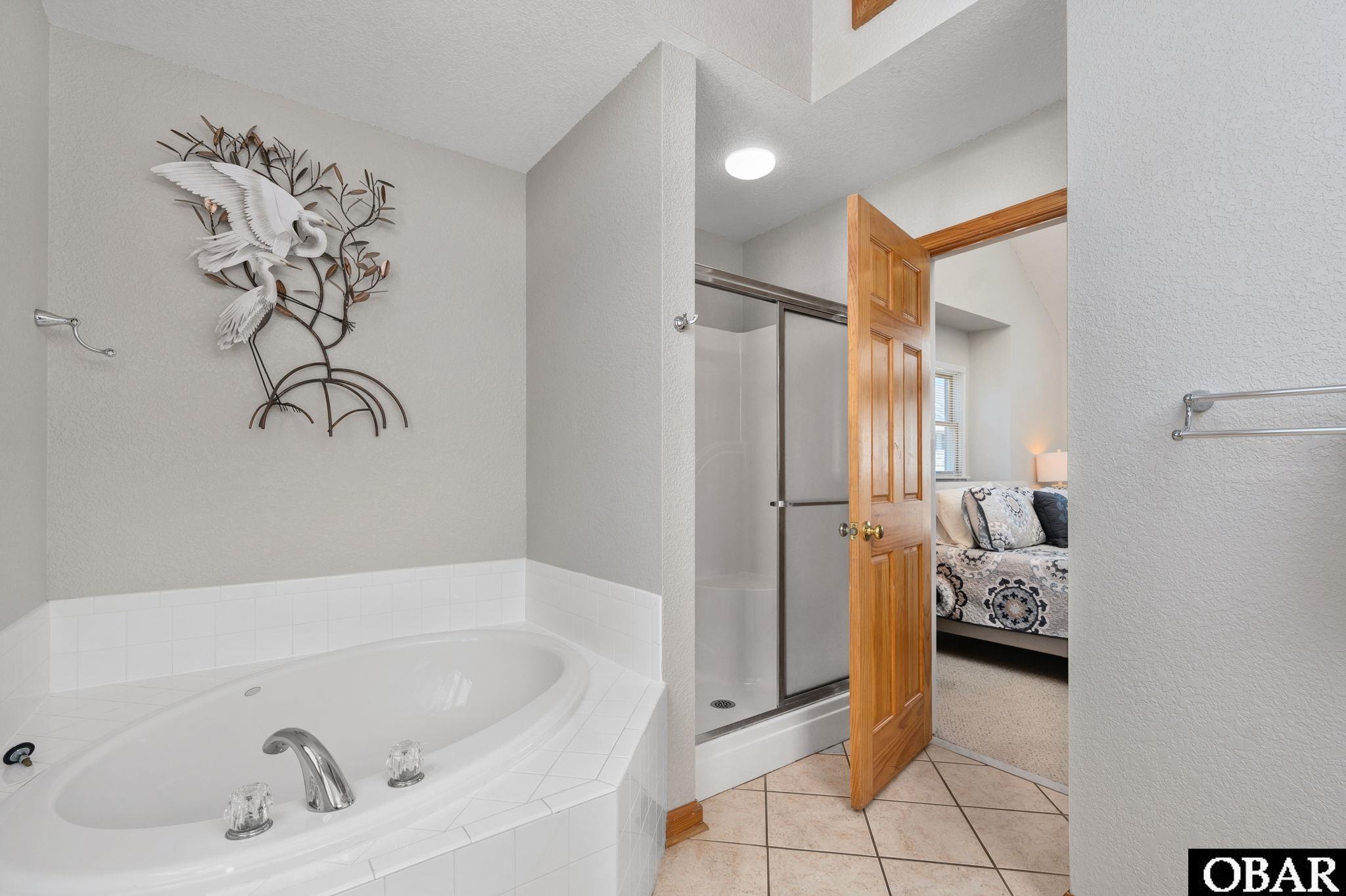 627 Wave Arch, Corolla, NC 27927, 7 Bedrooms Bedrooms, ,4 BathroomsBathrooms,Residential,For sale,Wave Arch,115862