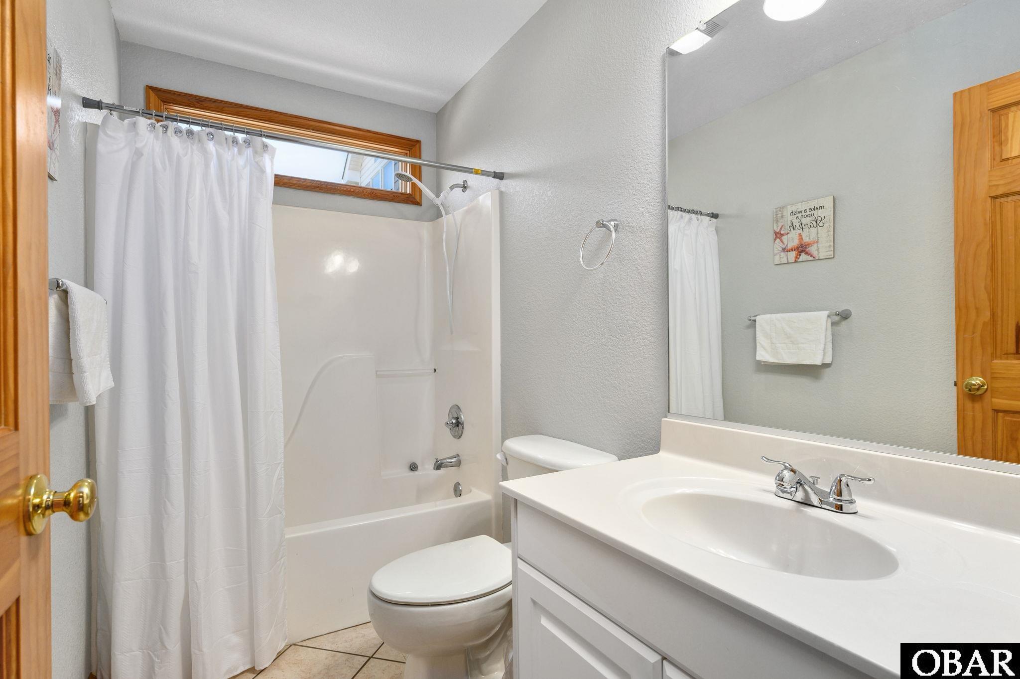 627 Wave Arch, Corolla, NC 27927, 7 Bedrooms Bedrooms, ,4 BathroomsBathrooms,Residential,For sale,Wave Arch,115862