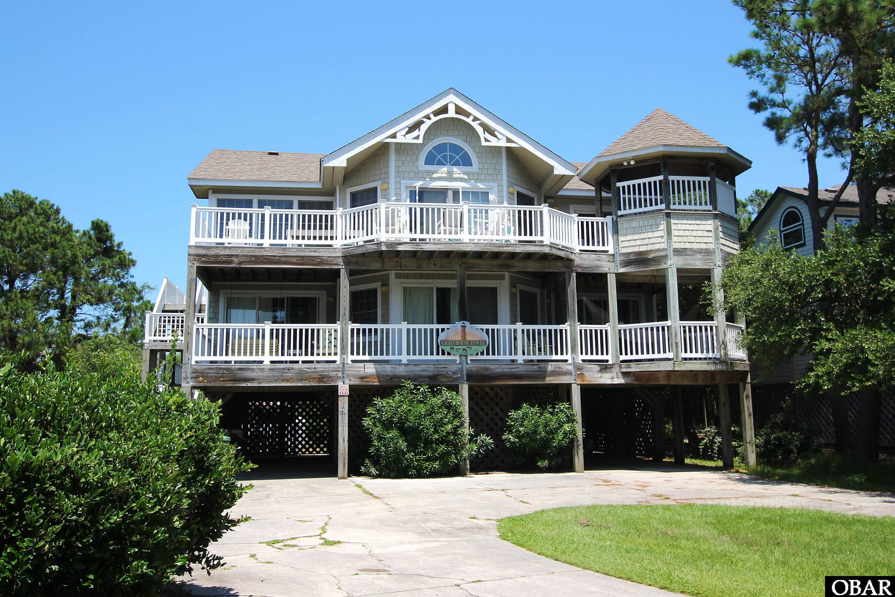 Luxury Search Corolla Light, NC