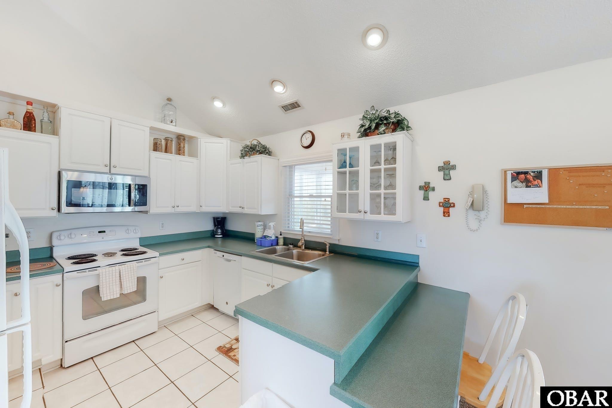 41594 Starboard Drive, Avon, NC 27915, 5 Bedrooms Bedrooms, ,4 BathroomsBathrooms,Residential,For sale,Starboard Drive,116013