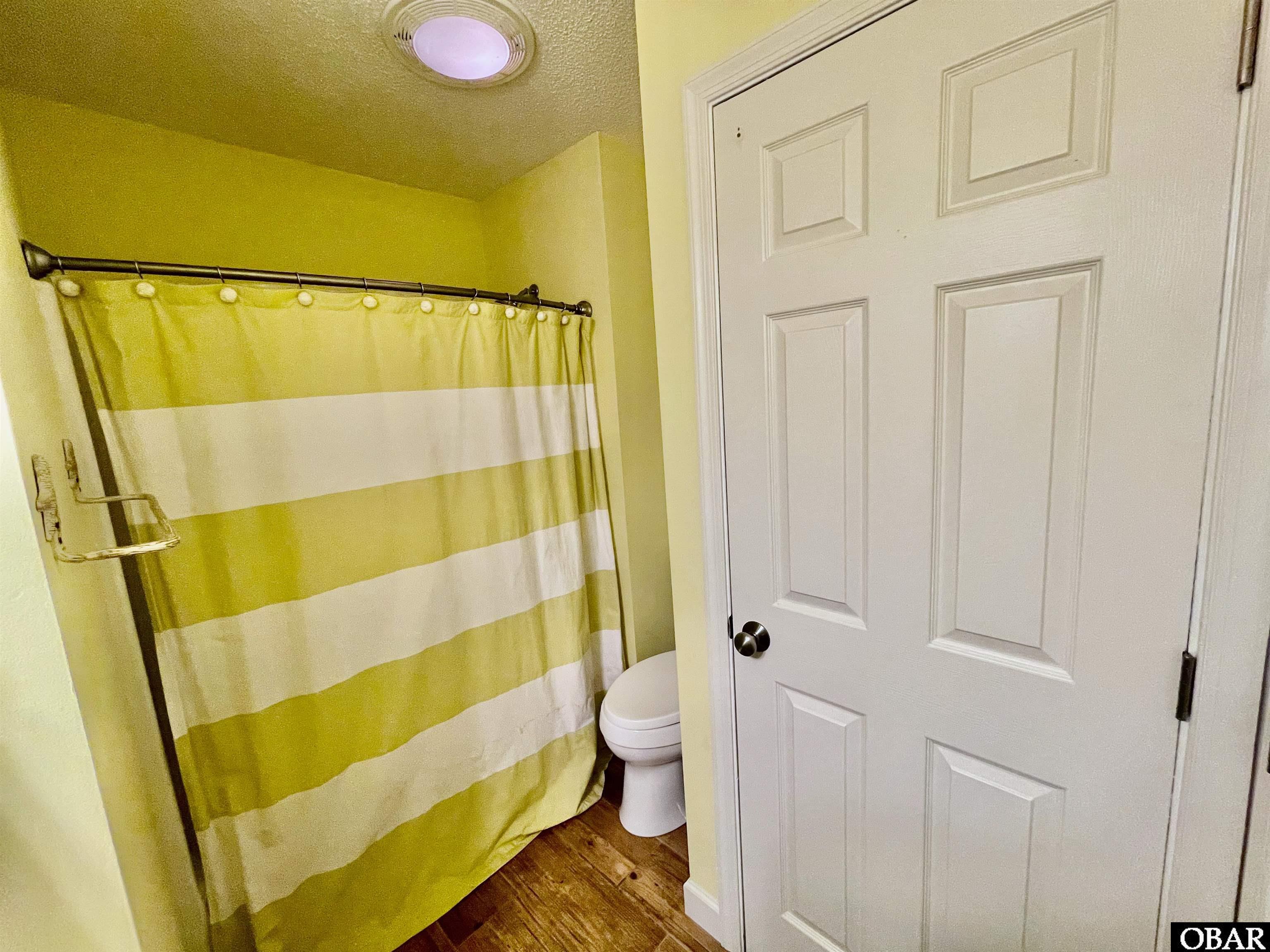 922 Pirates Way, Manteo, NC 27954, 3 Bedrooms Bedrooms, ,2 BathroomsBathrooms,Residential,For sale,Pirates Way,116901