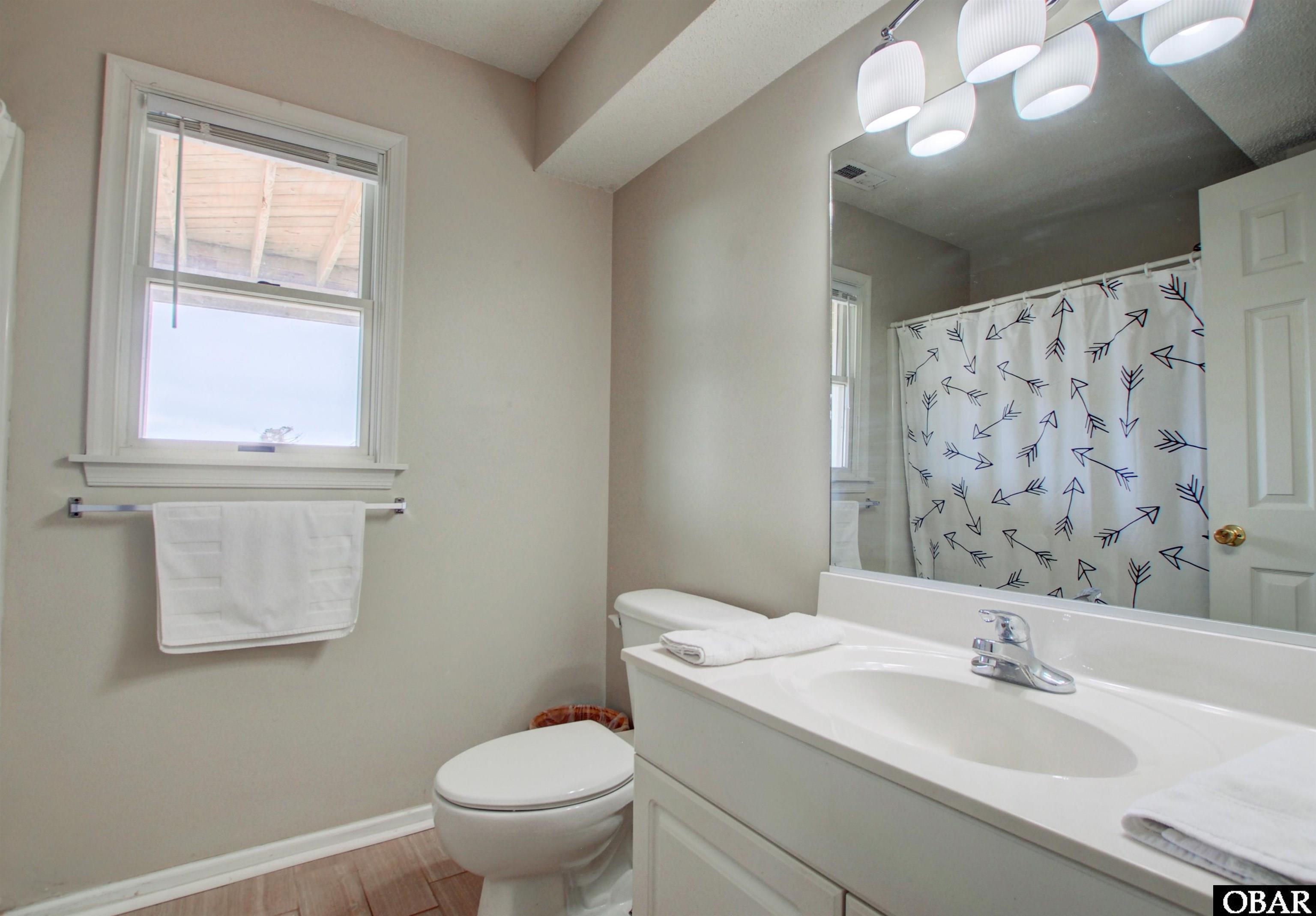 5704 Sandbar Drive, Nags Head, NC 27959, 4 Bedrooms Bedrooms, ,2 BathroomsBathrooms,Residential,For sale,Sandbar Drive,117392