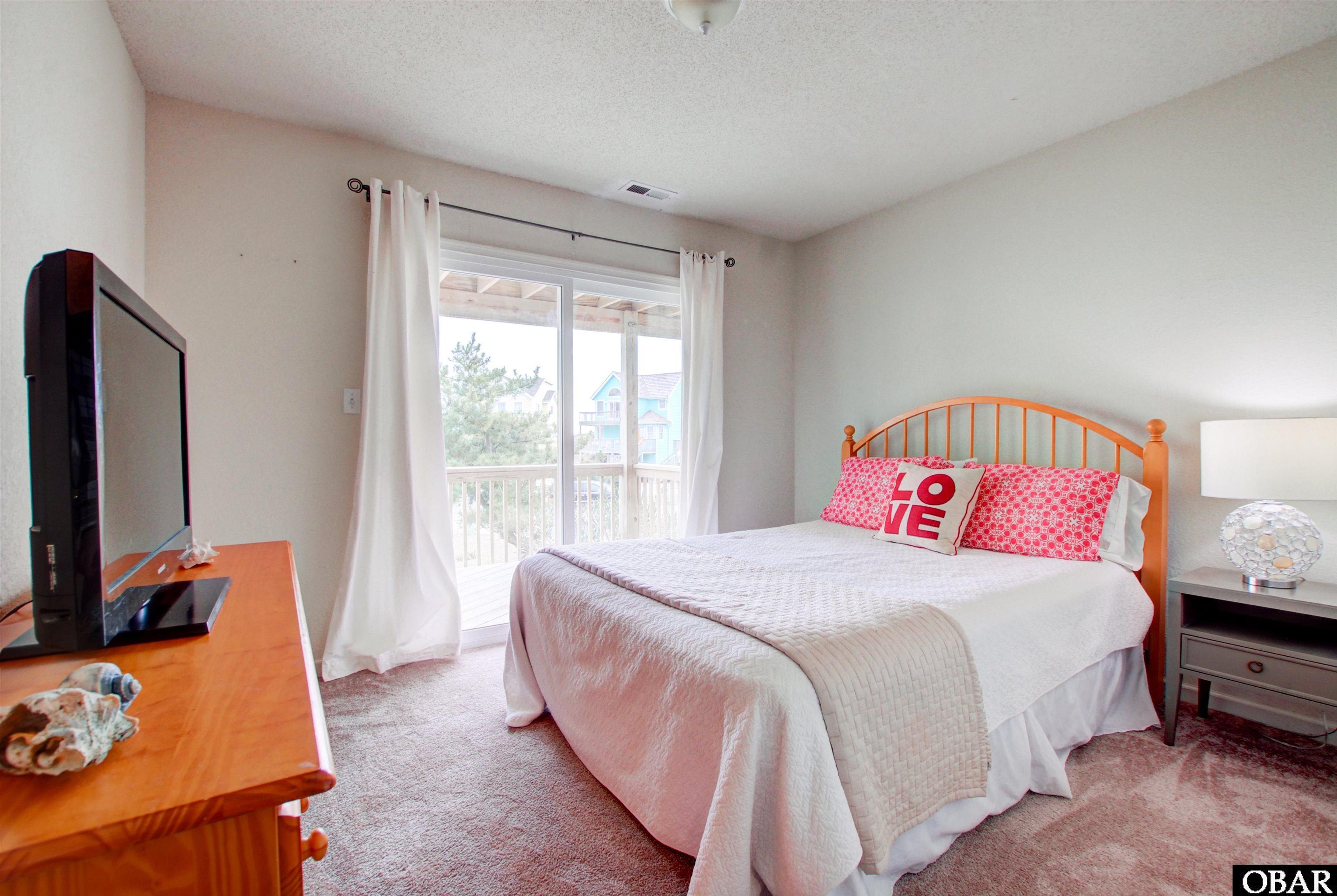 5704 Sandbar Drive, Nags Head, NC 27959, 4 Bedrooms Bedrooms, ,2 BathroomsBathrooms,Residential,For sale,Sandbar Drive,117392