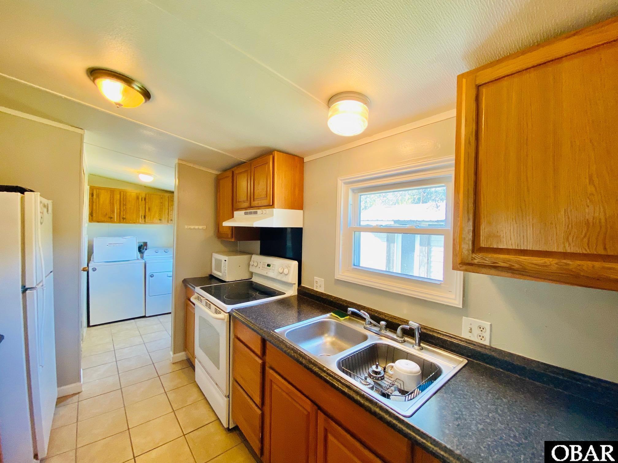 105 Gardenia Drive, Powells Point, NC 27966, 3 Bedrooms Bedrooms, ,2 BathroomsBathrooms,Residential,For sale,Gardenia Drive,118308