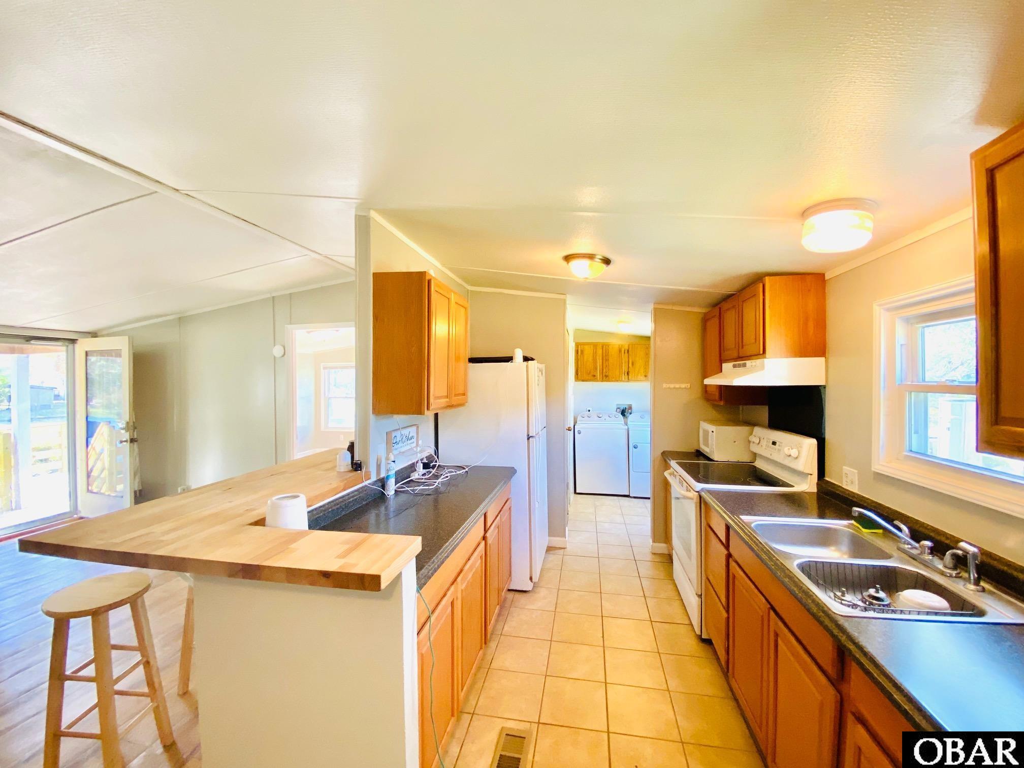 105 Gardenia Drive, Powells Point, NC 27966, 3 Bedrooms Bedrooms, ,2 BathroomsBathrooms,Residential,For sale,Gardenia Drive,118308