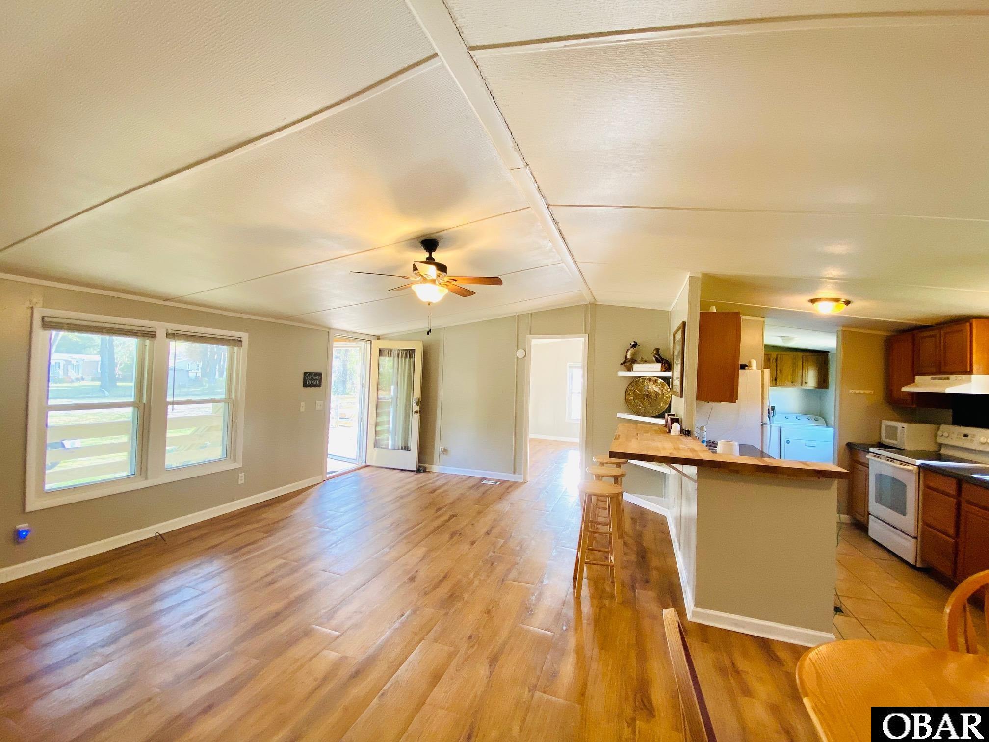 105 Gardenia Drive, Powells Point, NC 27966, 3 Bedrooms Bedrooms, ,2 BathroomsBathrooms,Residential,For sale,Gardenia Drive,118308
