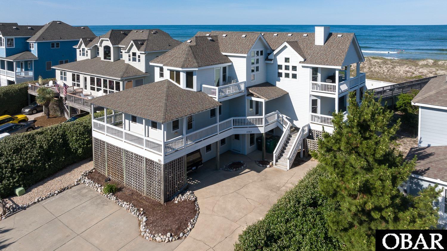 Luxury Outer Banks Oceanfront and Soundfront Homes