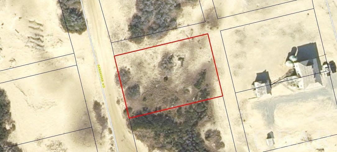 3rd row lot located in the 4wd area of North Swan Beach.