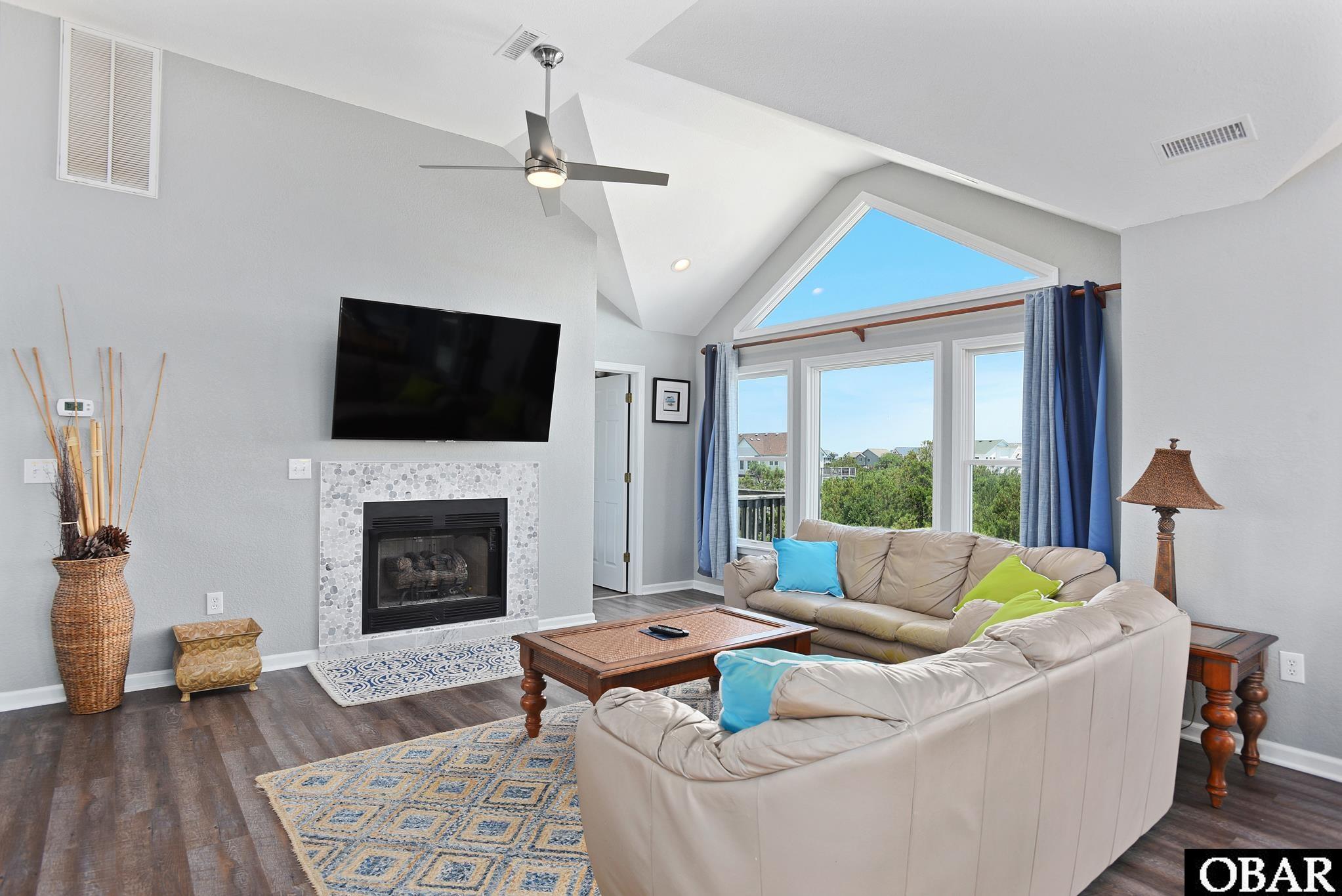 1010 Corolla Drive, Corolla, NC 27927, 6 Bedrooms Bedrooms, ,5 BathroomsBathrooms,Residential,For sale,Corolla Drive,120128