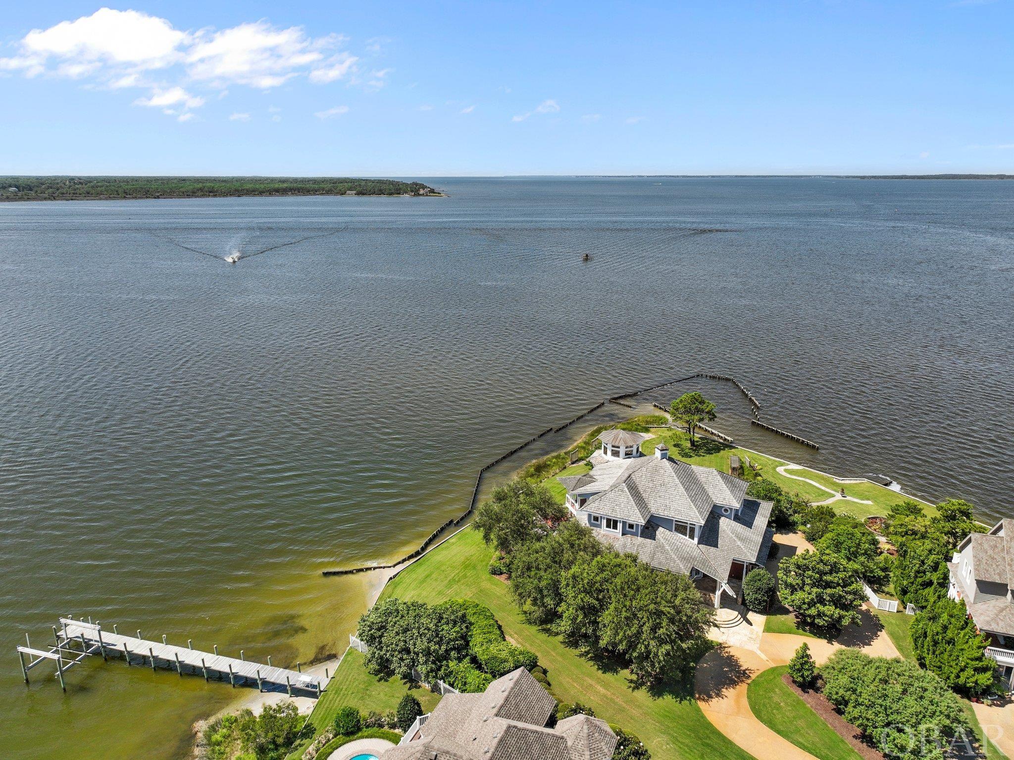 25 Ballast Point Drive, Manteo, NC 27954, 5 Bedrooms Bedrooms, ,4 BathroomsBathrooms,Residential,For Sale,Ballast Point Drive,120140