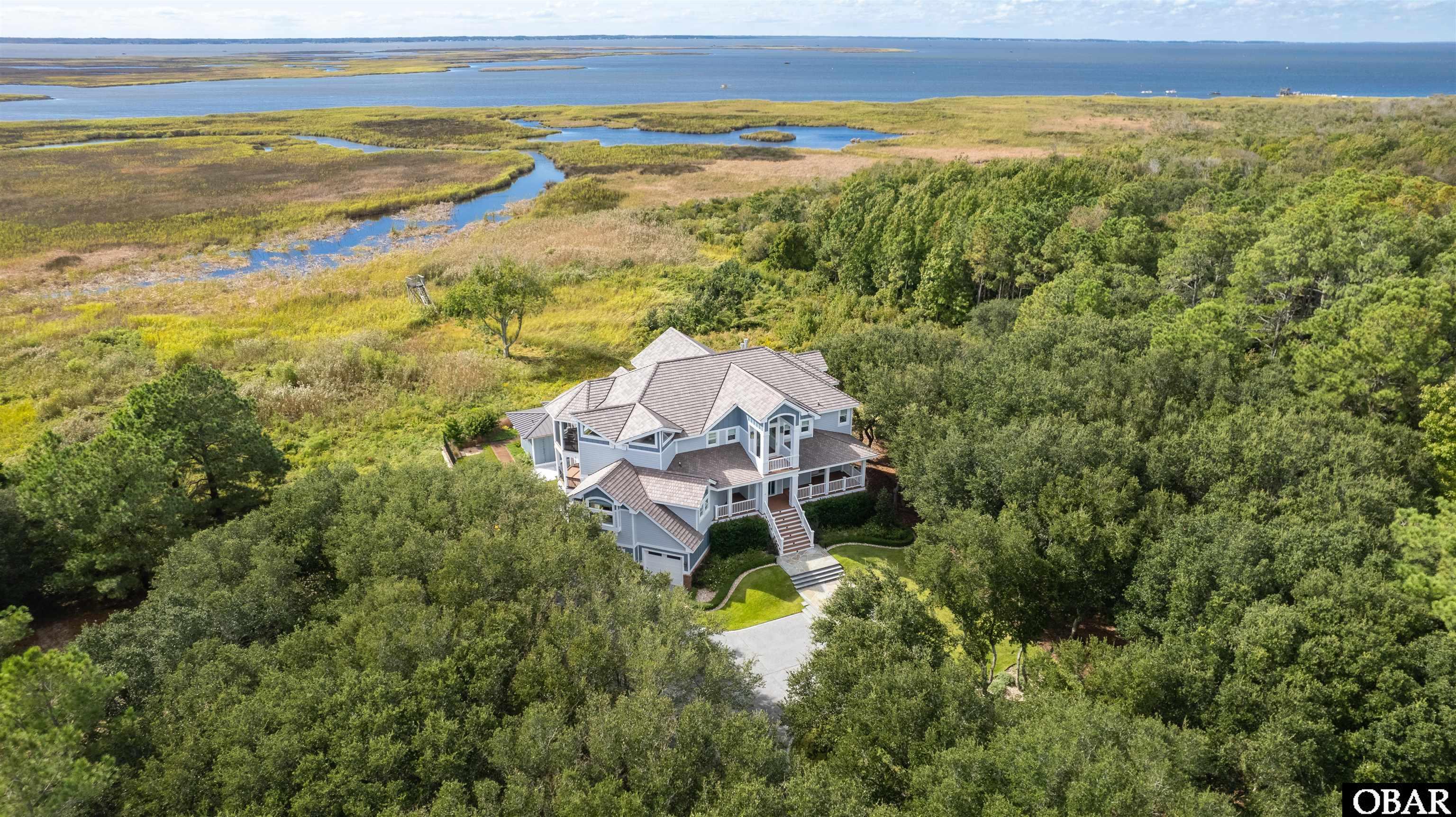 Luxury Outer Banks Oceanfront and Soundfront Homes