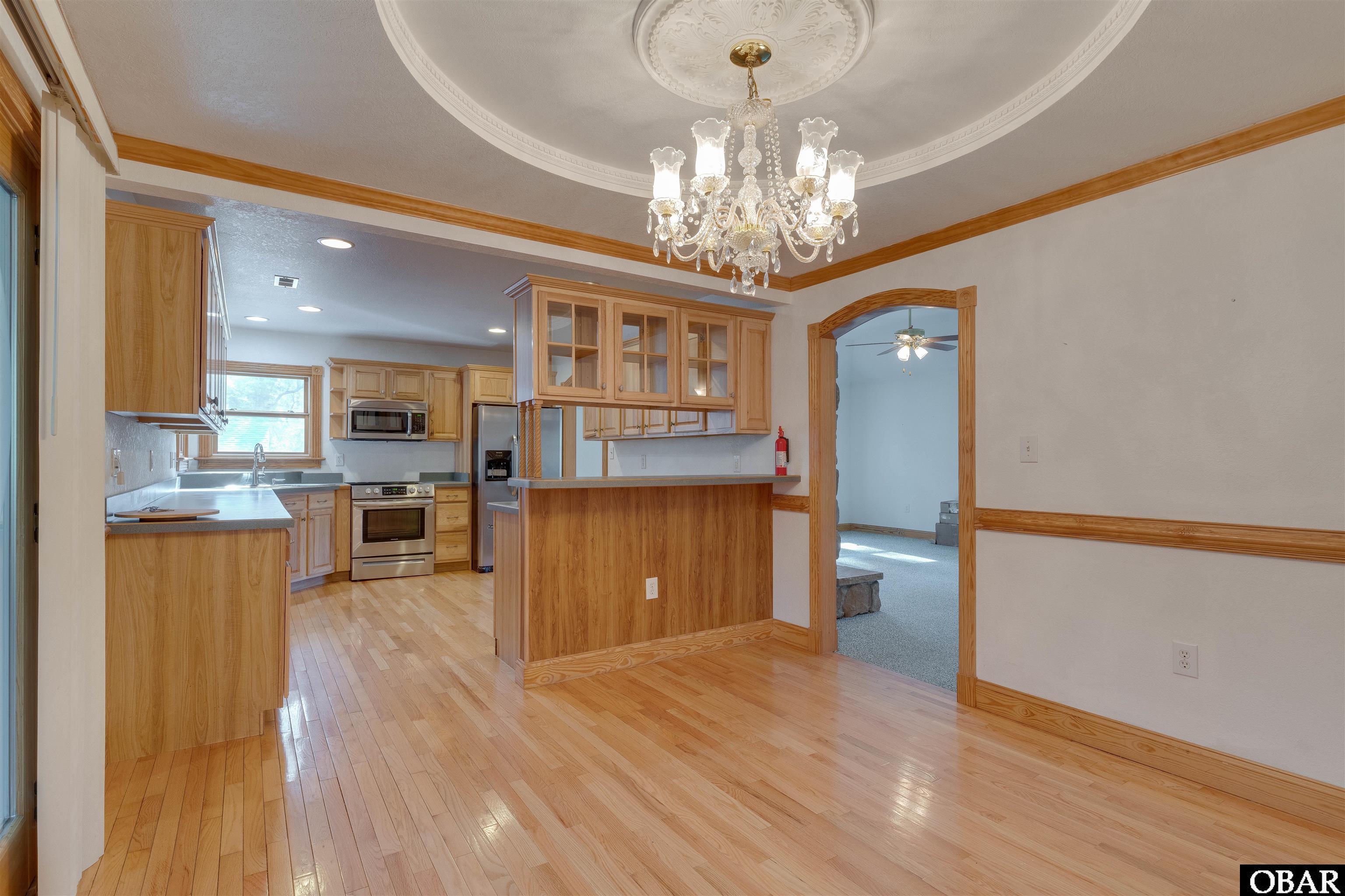 101 Broughton Street, Manteo, NC 27954, 3 Bedrooms Bedrooms, ,2 BathroomsBathrooms,Residential,For sale,Broughton Street,121319